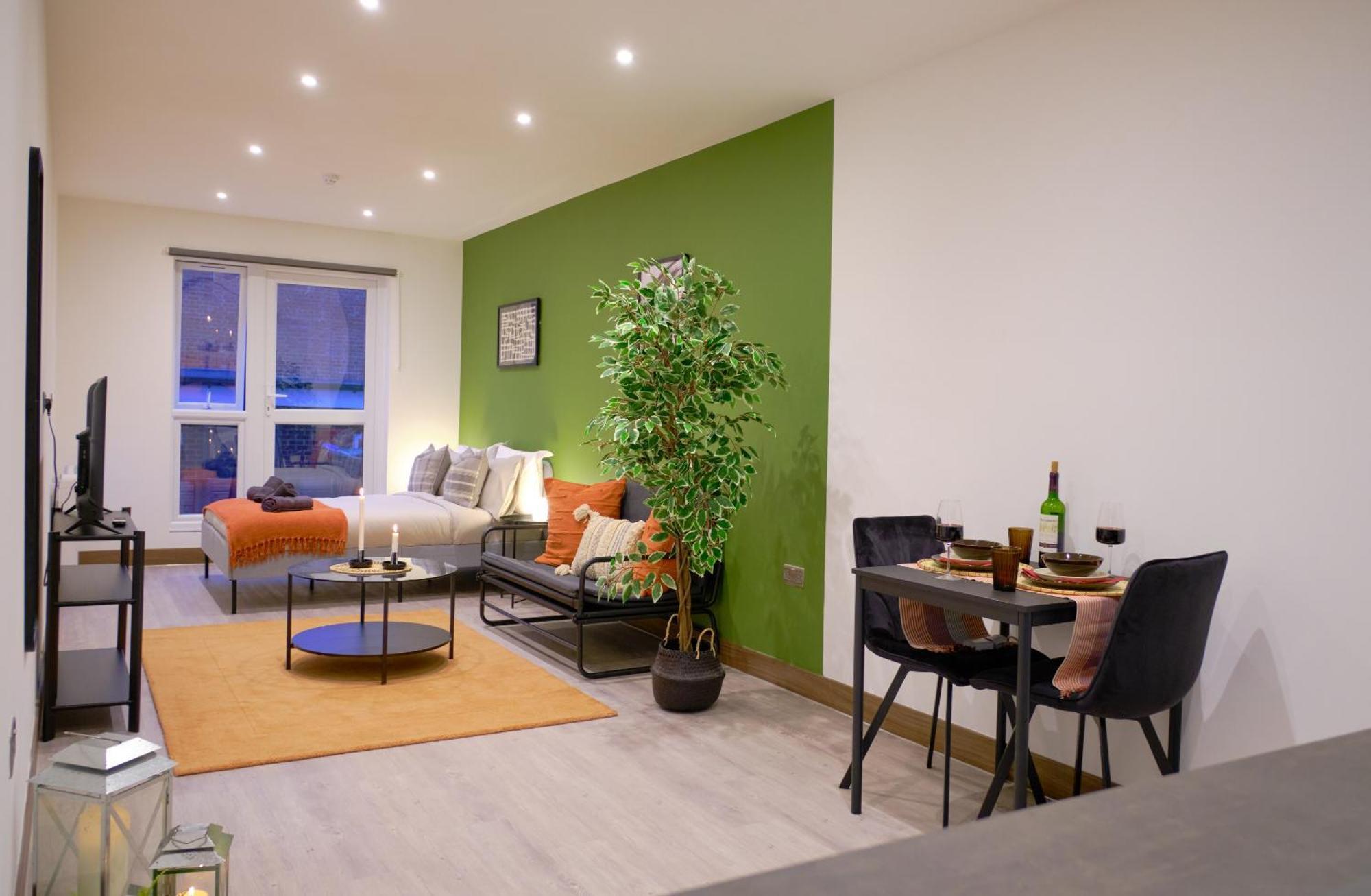 Goldersgreen By Sleepy * Londen
