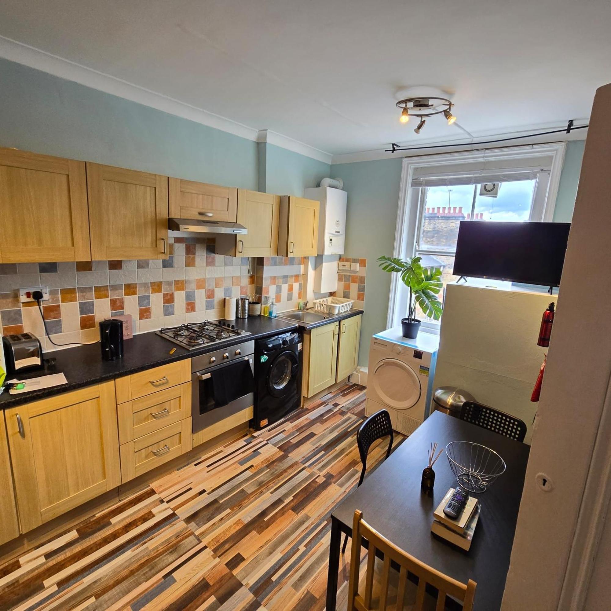 Marylebone- High Street Flat Perfect Location