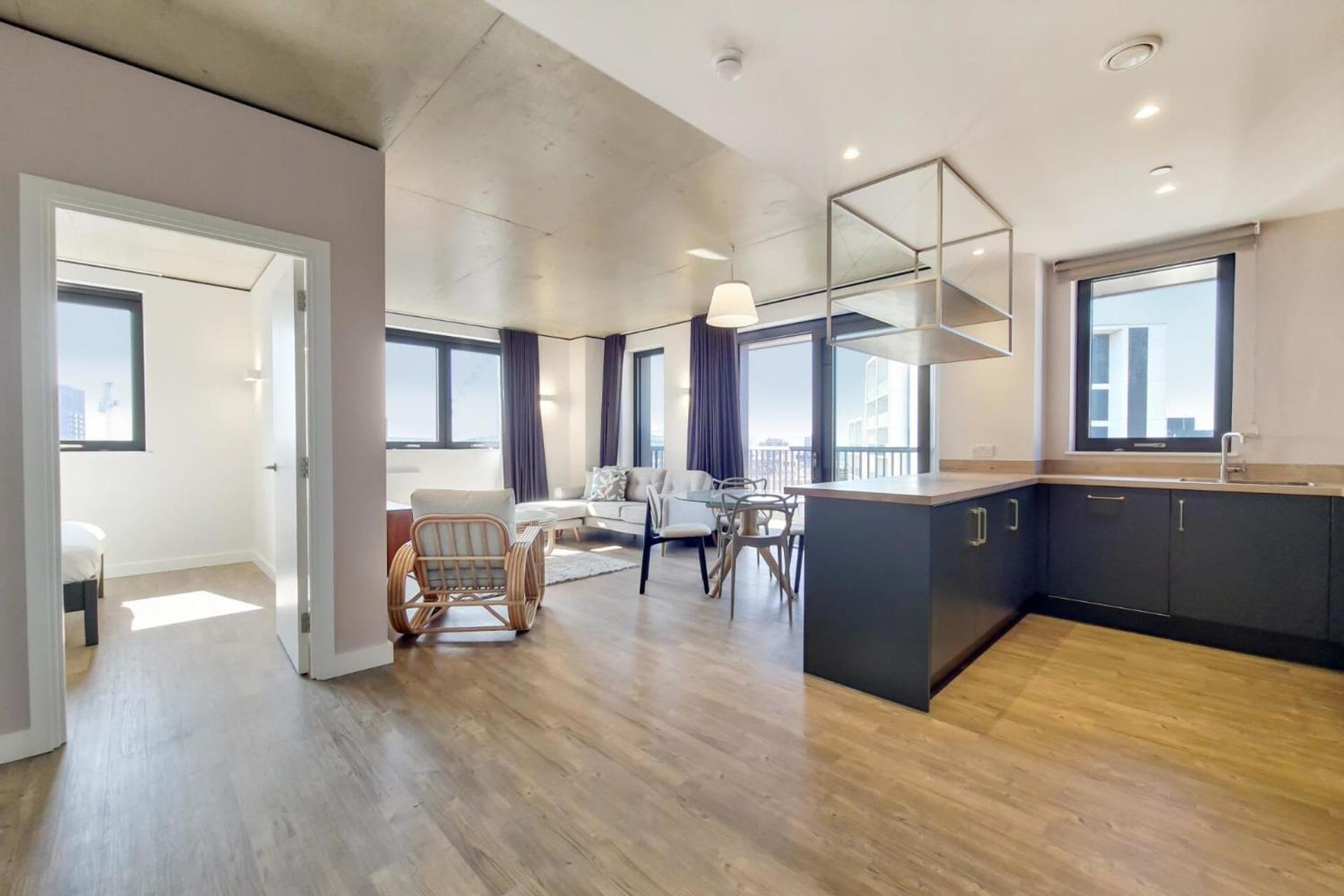 Botanical-inspired At Repton Gardens Right In The Heart Of Wembley Park Appartement Londres