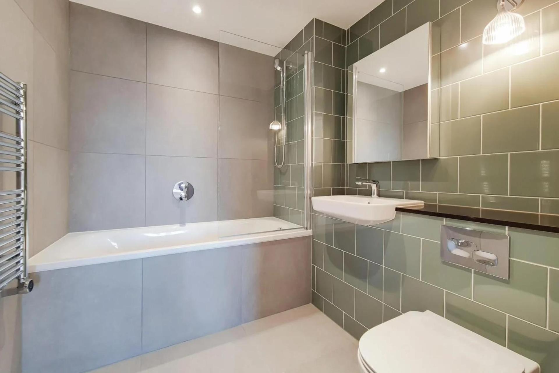 Botanical-inspired At Repton Gardens Right In The Heart Of Wembley Park Londres