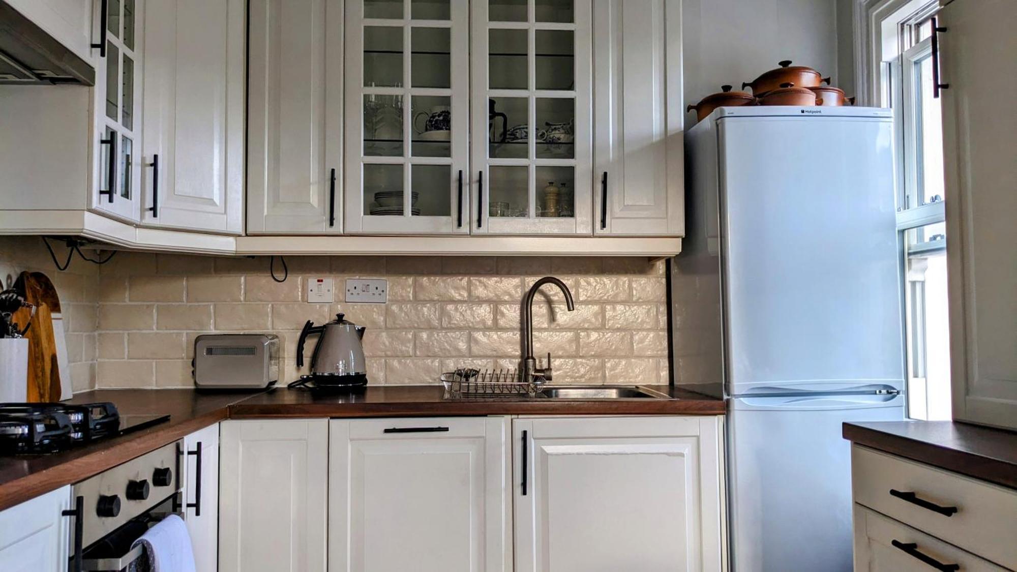 Charming Bright 2-Bed Heritage Flat, Battersea Park, London Appartement Londen