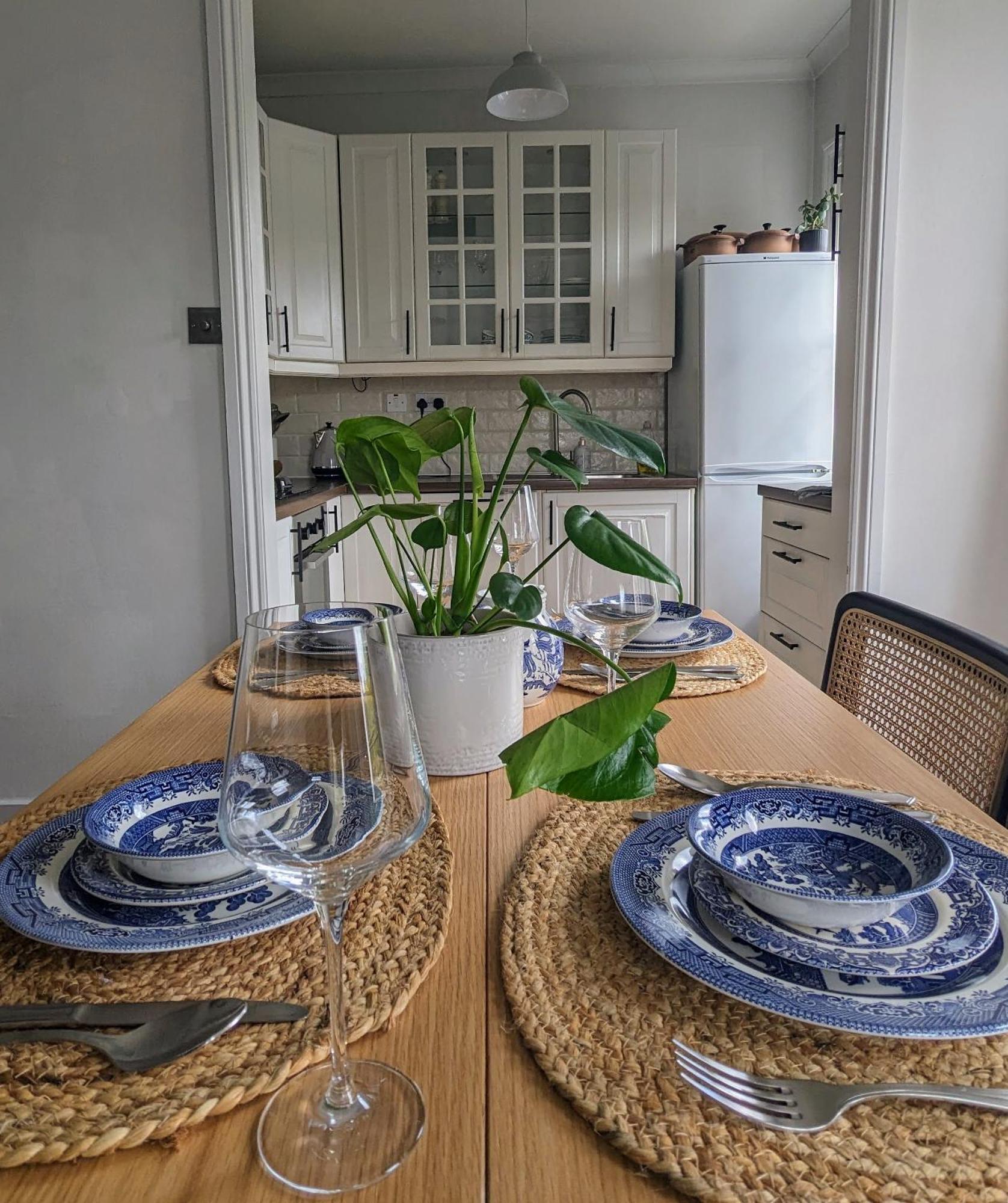 Charming Bright 2-Bed Heritage Flat, Battersea Park, London Appartement *