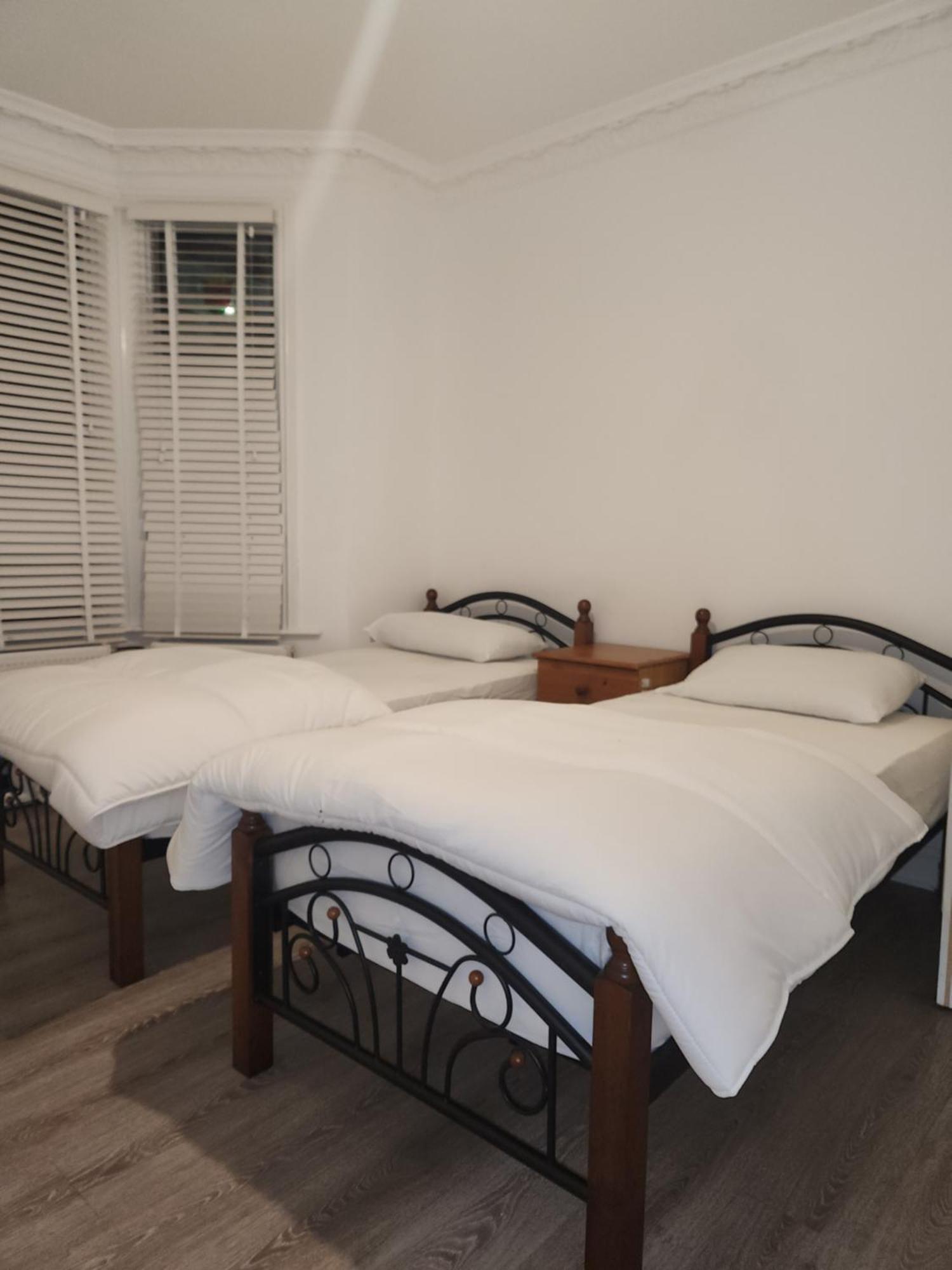 Stayeasy En-suite * London