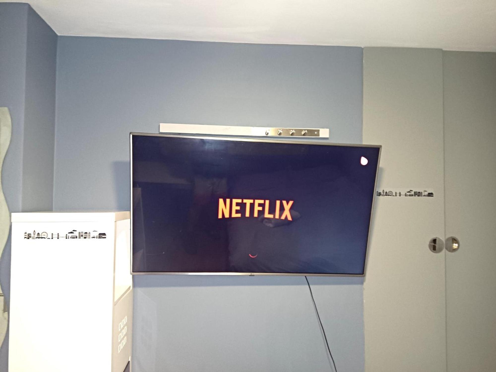 Luxurious En-suite Soft Water Air Conditioning Tv Etherium