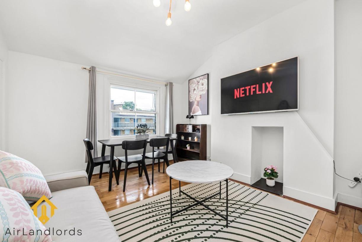 Fabolous 2 Bedroom Flat Near Westfield Shopping Apartment *