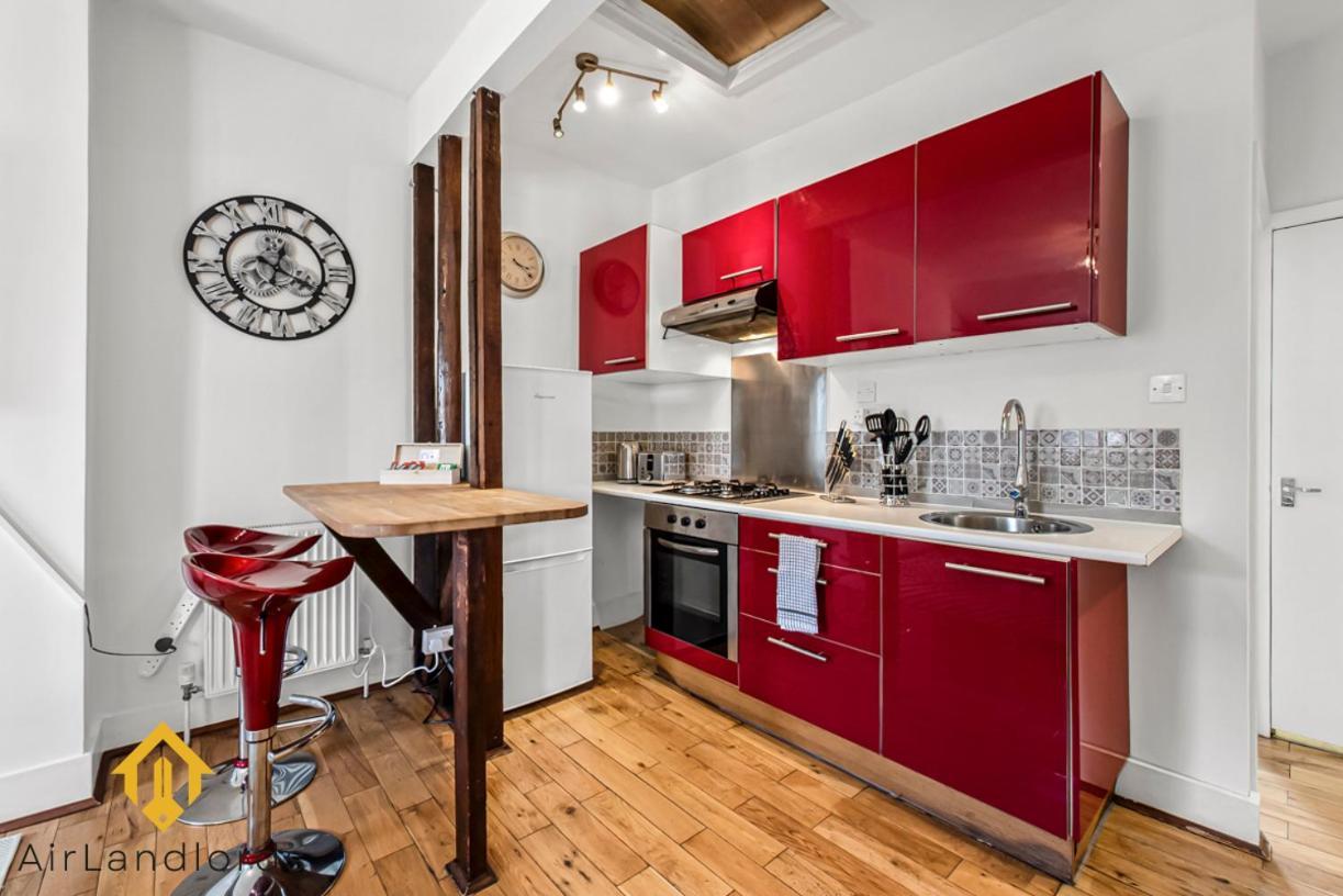 Apartment Fabolous 2 Bedroom Flat Near Westfield Shopping *