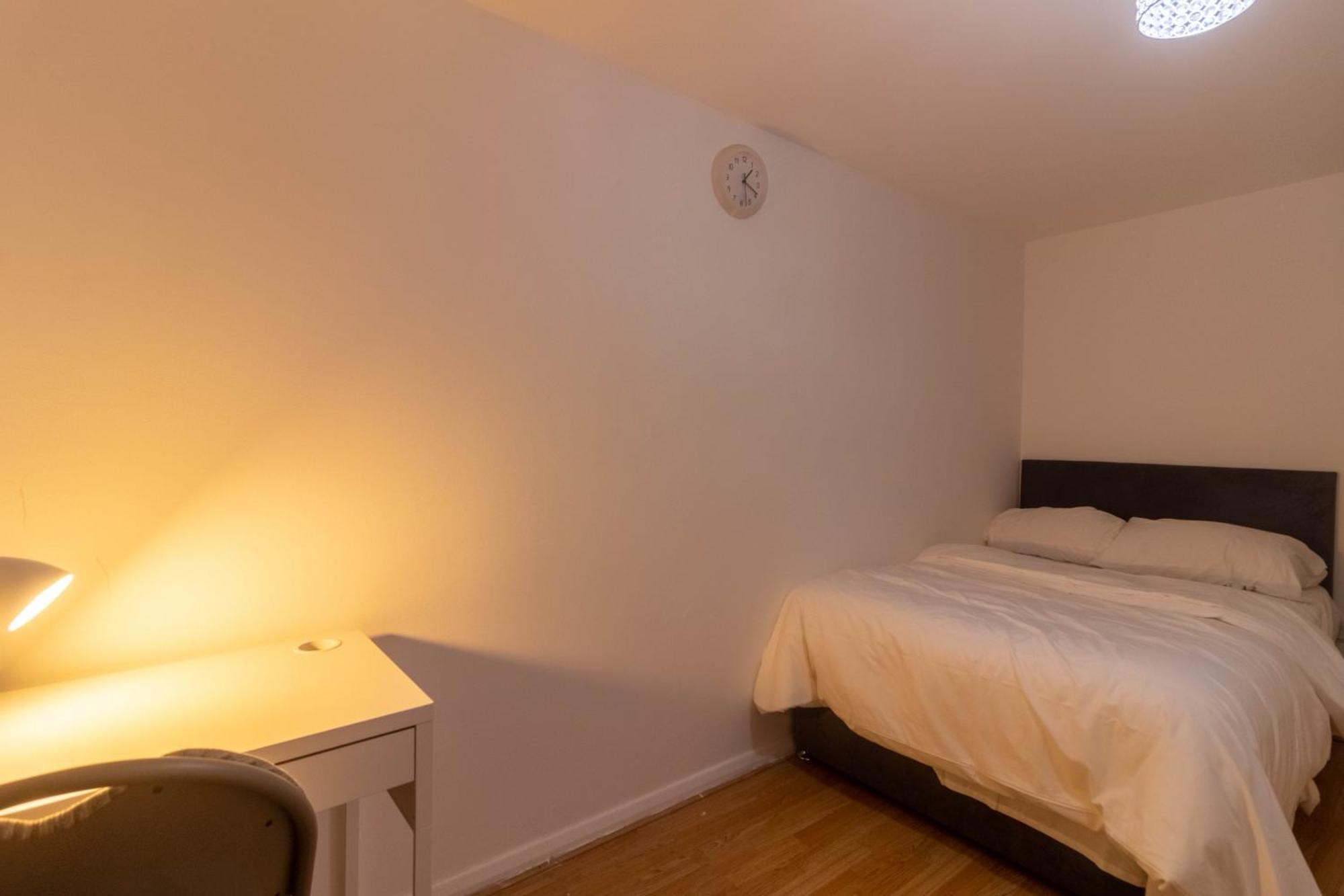 Wembley Serviced By Solara - Free Parking - By Wembley Stadium - Private Garden Appartement Londres