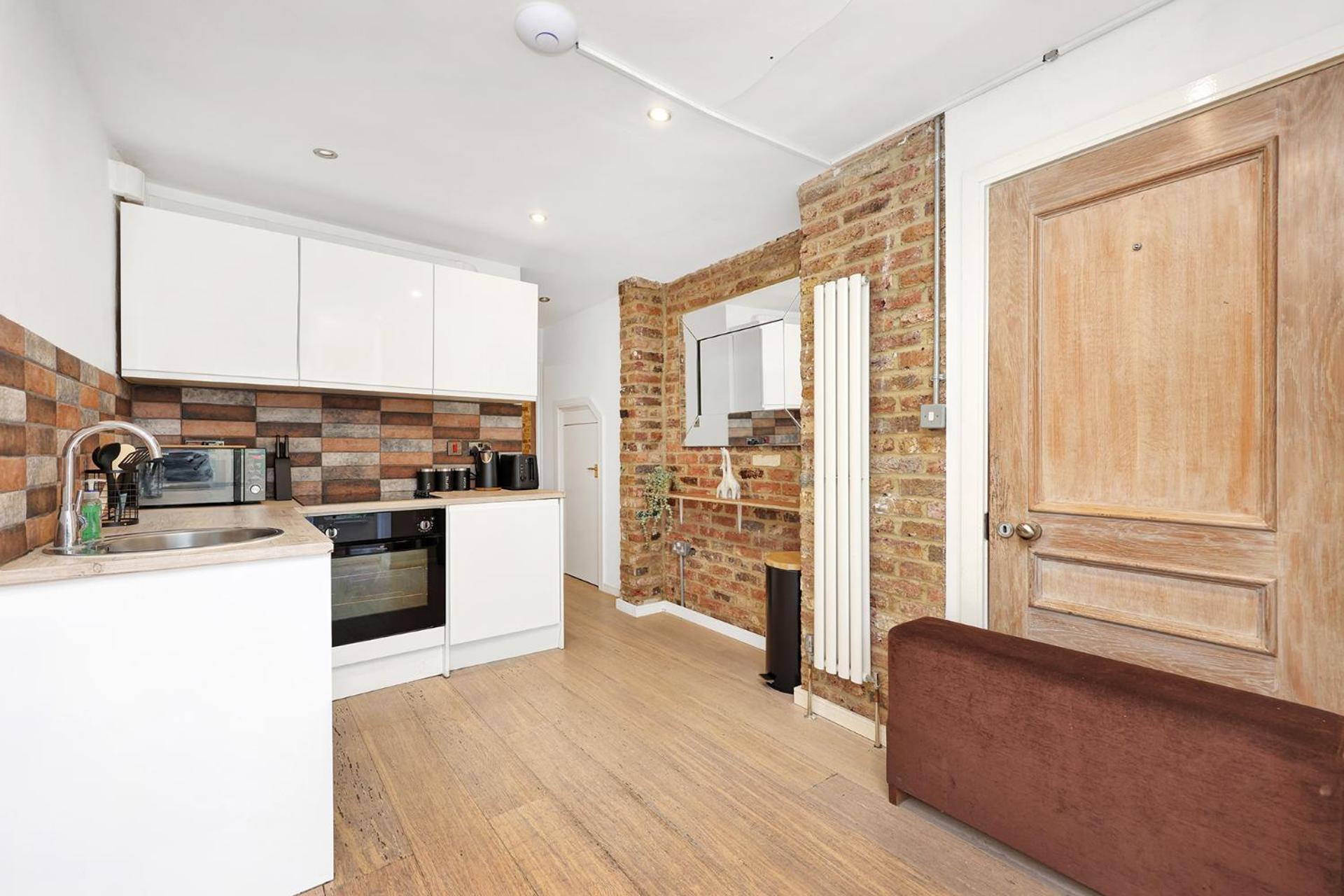 One Bedroom Short Term & Flexible Renting Hoxton With Free Wifi London
