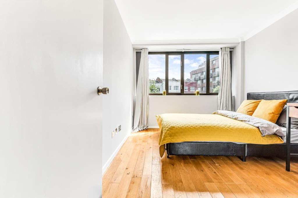 Appartement Luxstay Earls Court - Sleeps Up To 7 Londen