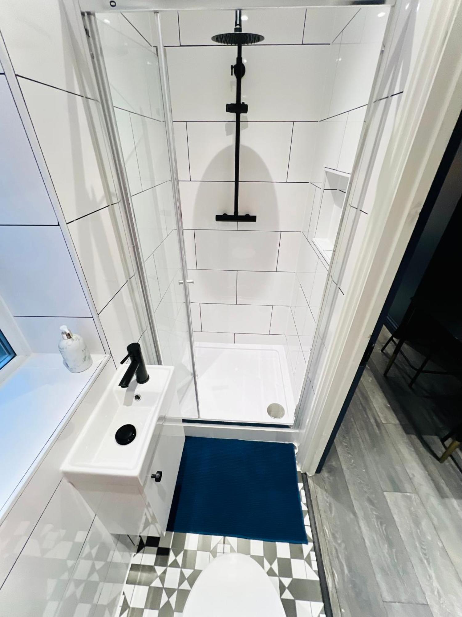 61 Studio, Ideal For Tourists High Recommend!!! * Londra
