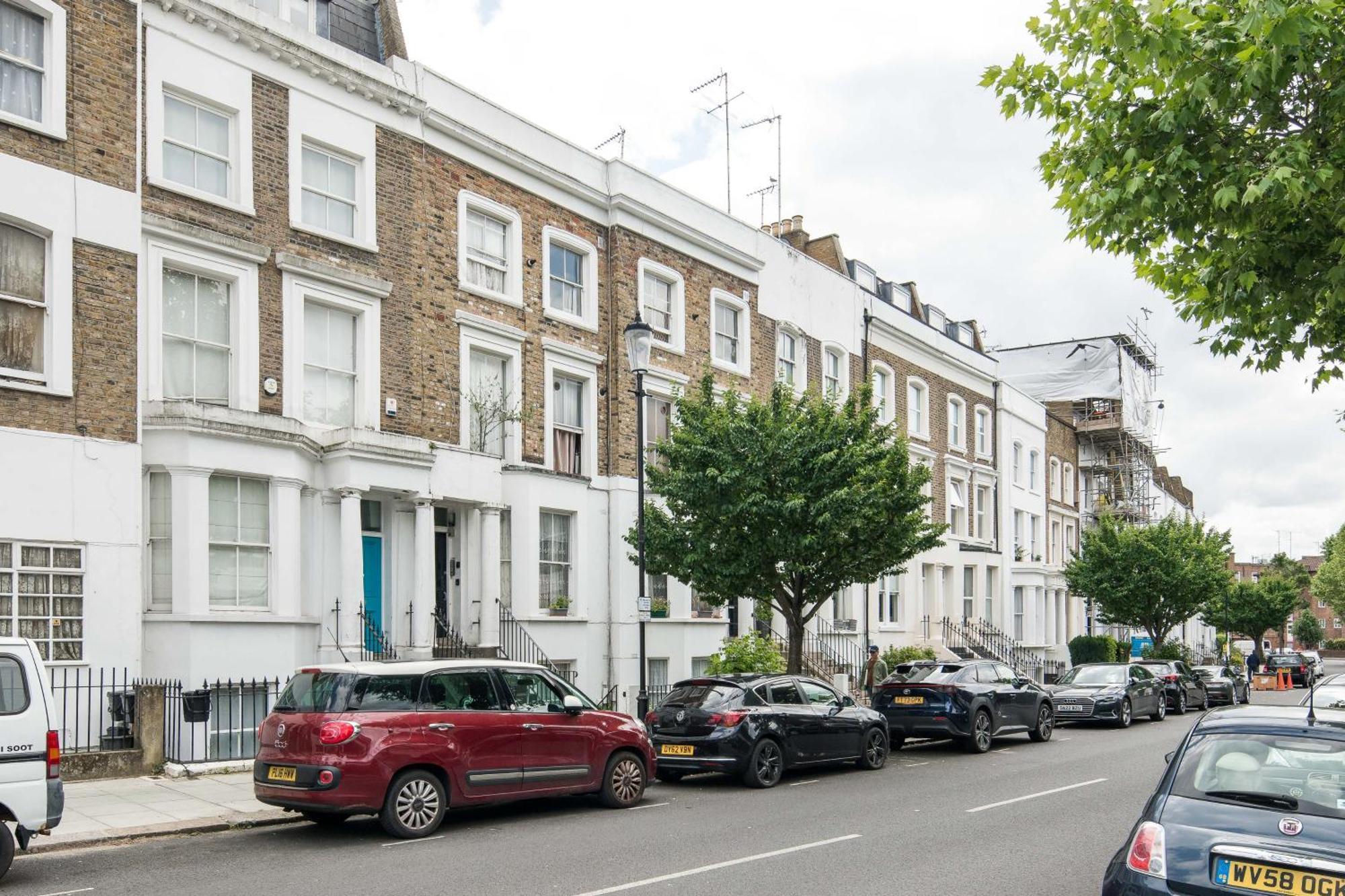 Appartement Elegant 2bd Flat Near Portobello Rd With Balcony Londen