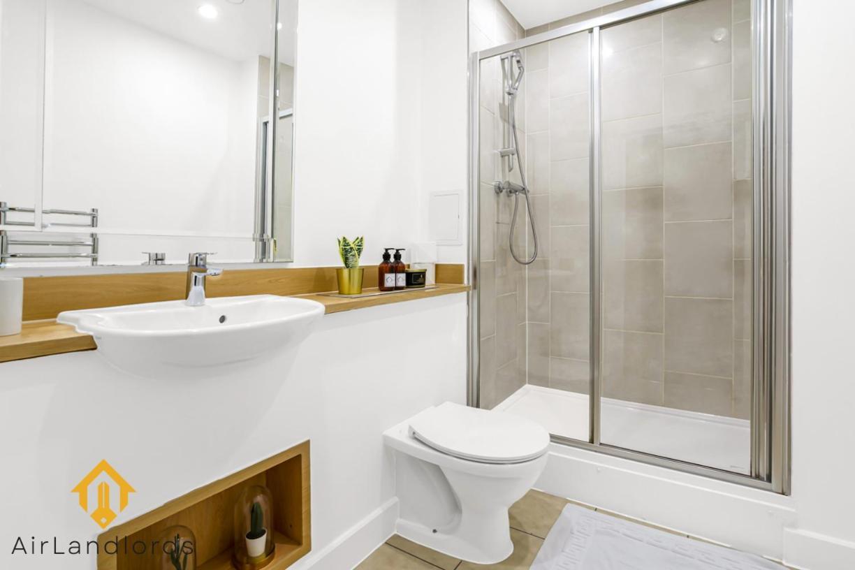 Apartment Exclusive 2 Bedroom Flat In Bromley By Bow London
