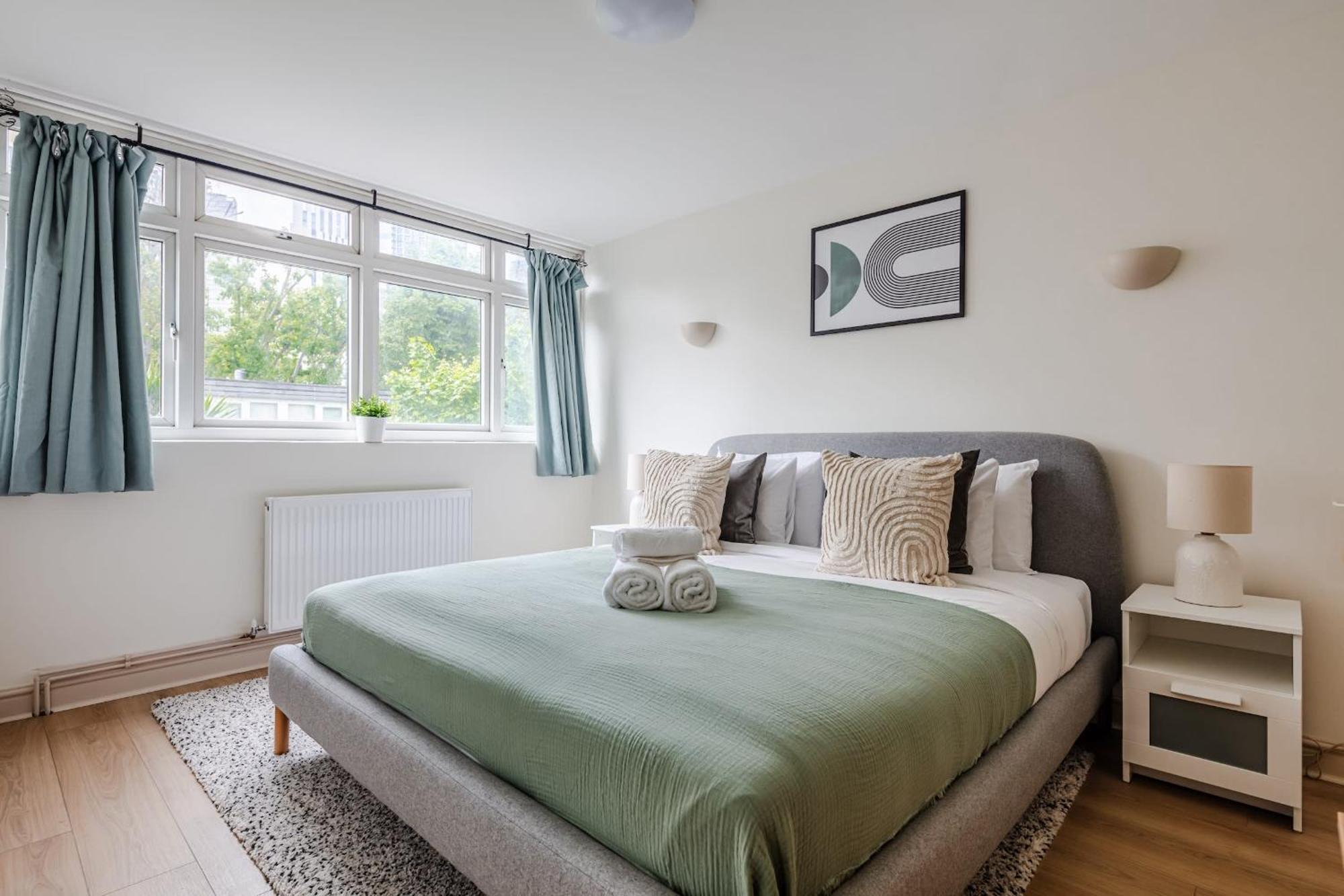 River Thames & Tate Britain - 4br With Patio - Cityapartmentstay Leilighet