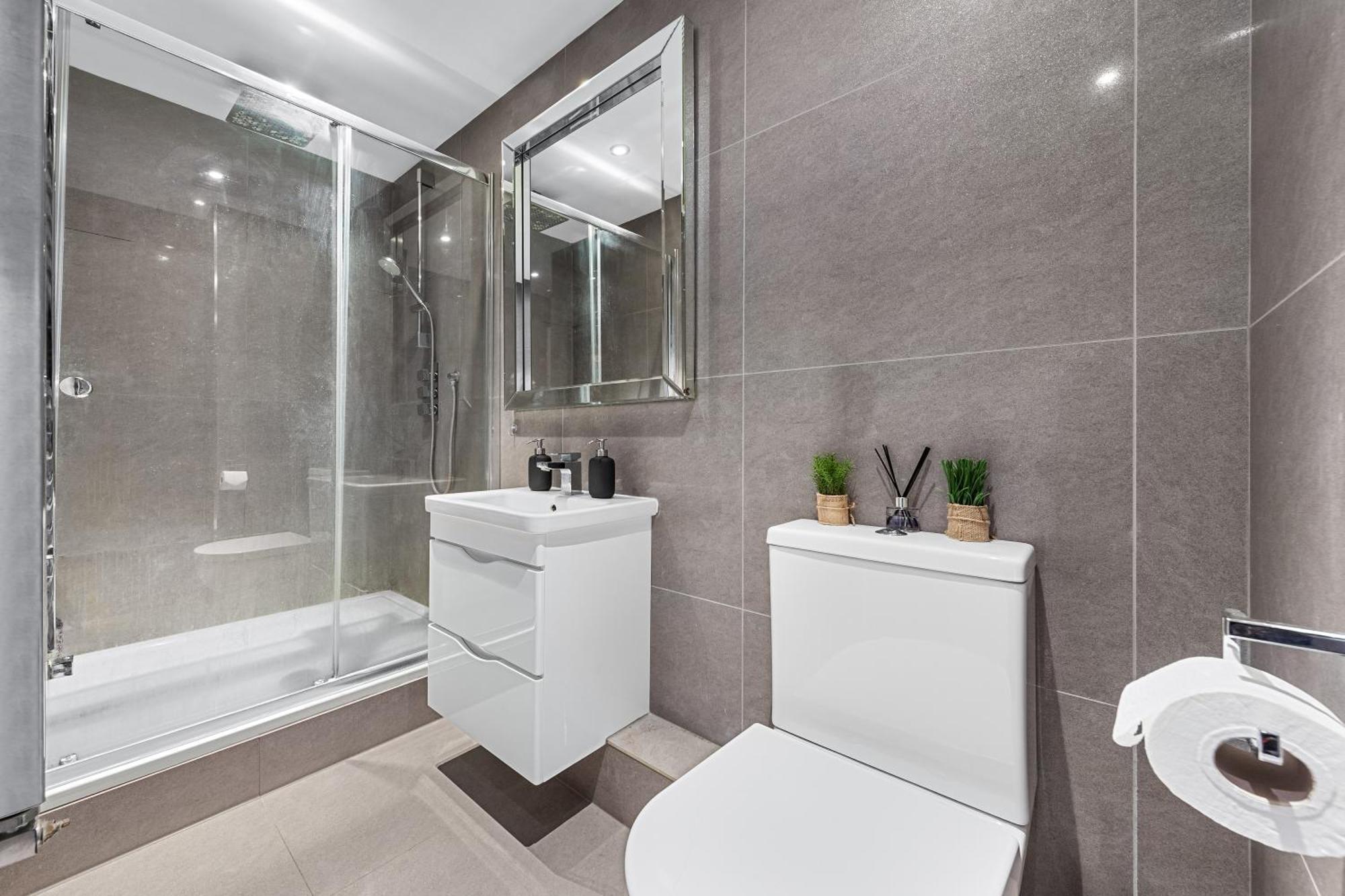 Wimbledon Two Bedroom Luxury - Appartement *