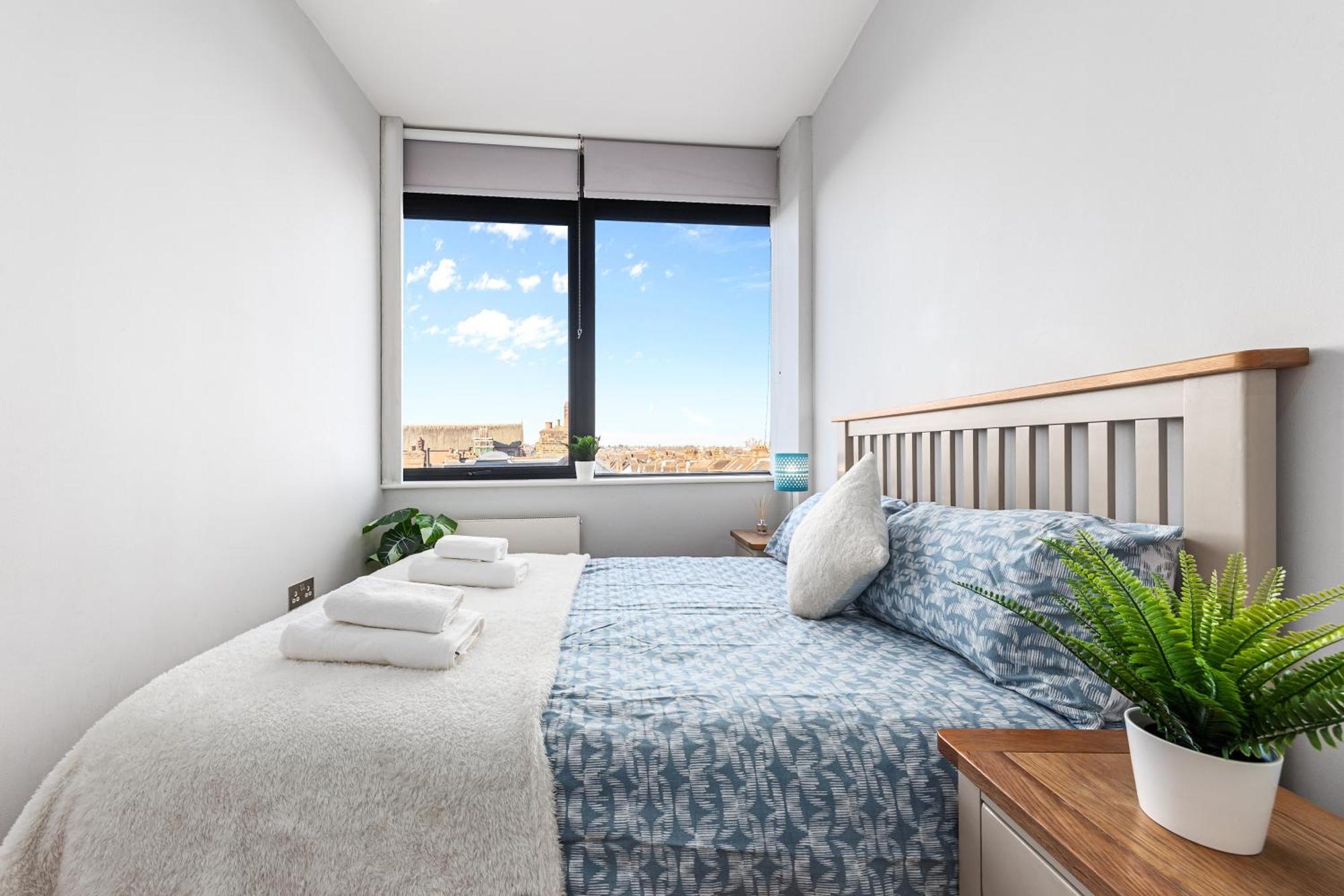 Wimbledon Two Bedroom Luxury - Londen