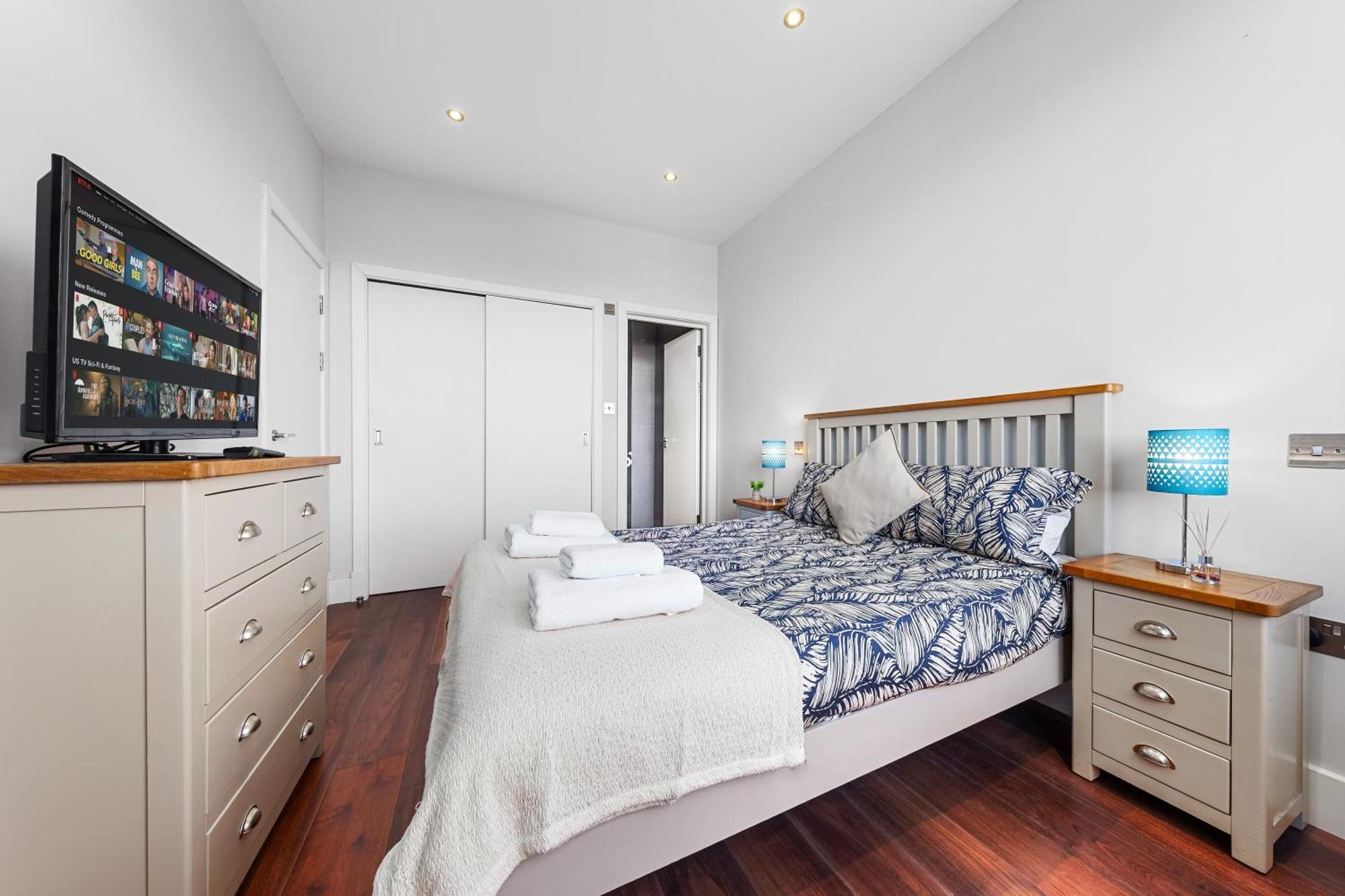 Wimbledon Two Bedroom Luxury - * Londen