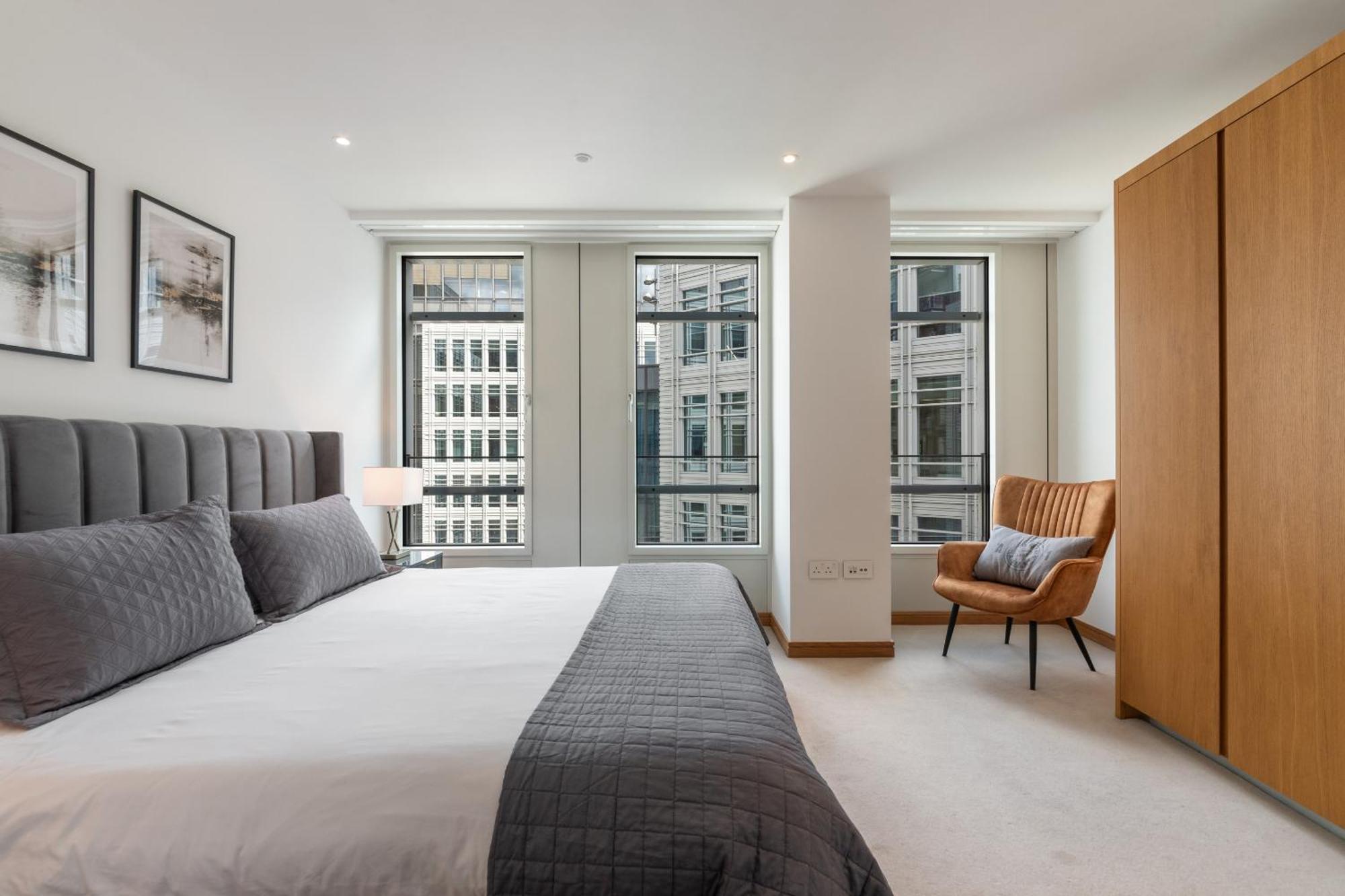 3bed 3bath With 2xbalconies In London
