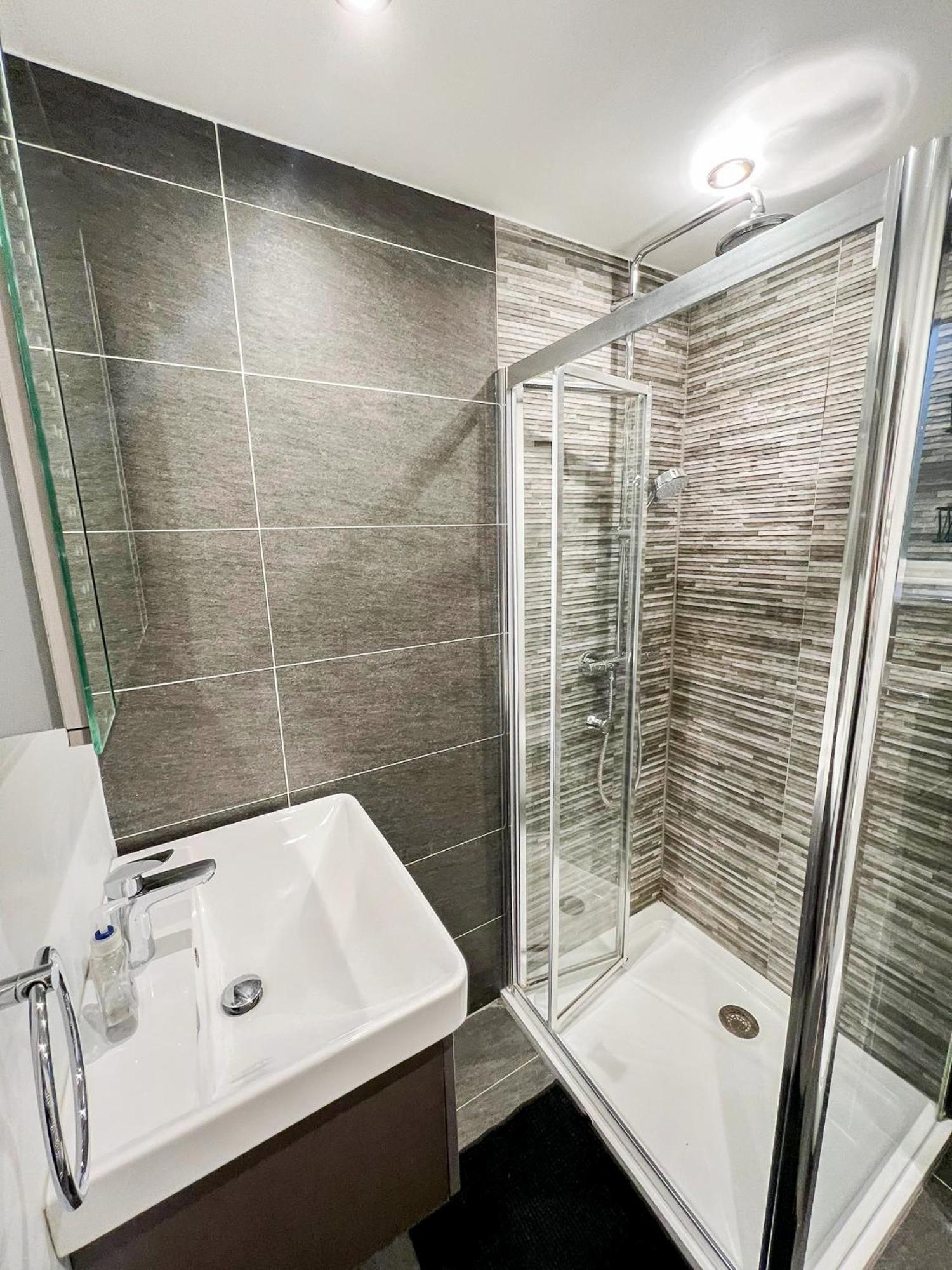 Leilighet Charming 2-bedroom Flat With Private Balcony Near Islington Station, Canonbury London