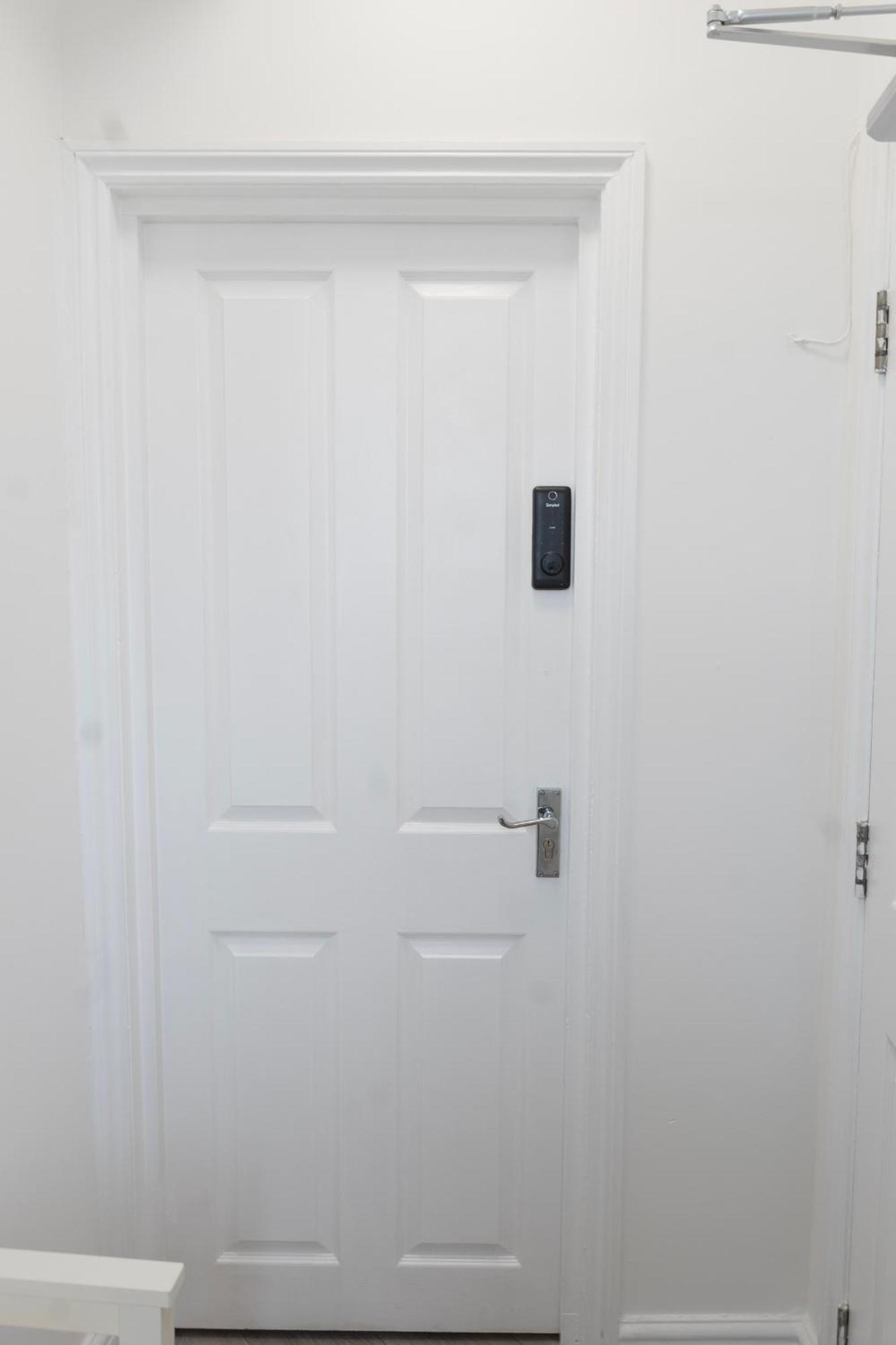 Appartement 5c- Stylish Urban Retreat - Spacious 2 Bed Flat *