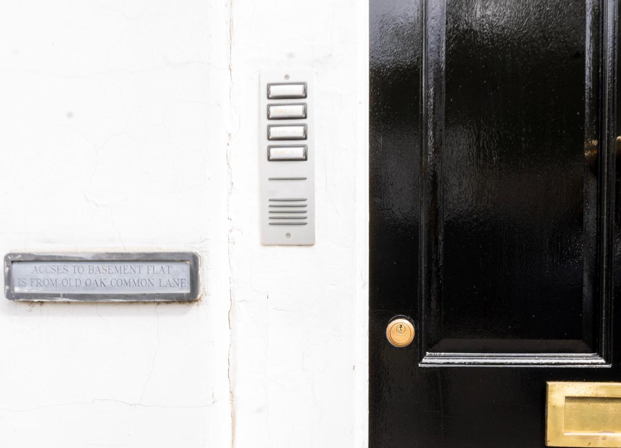 Leilighet 5c- Stylish Urban Retreat - Spacious 2 Bed Flat London