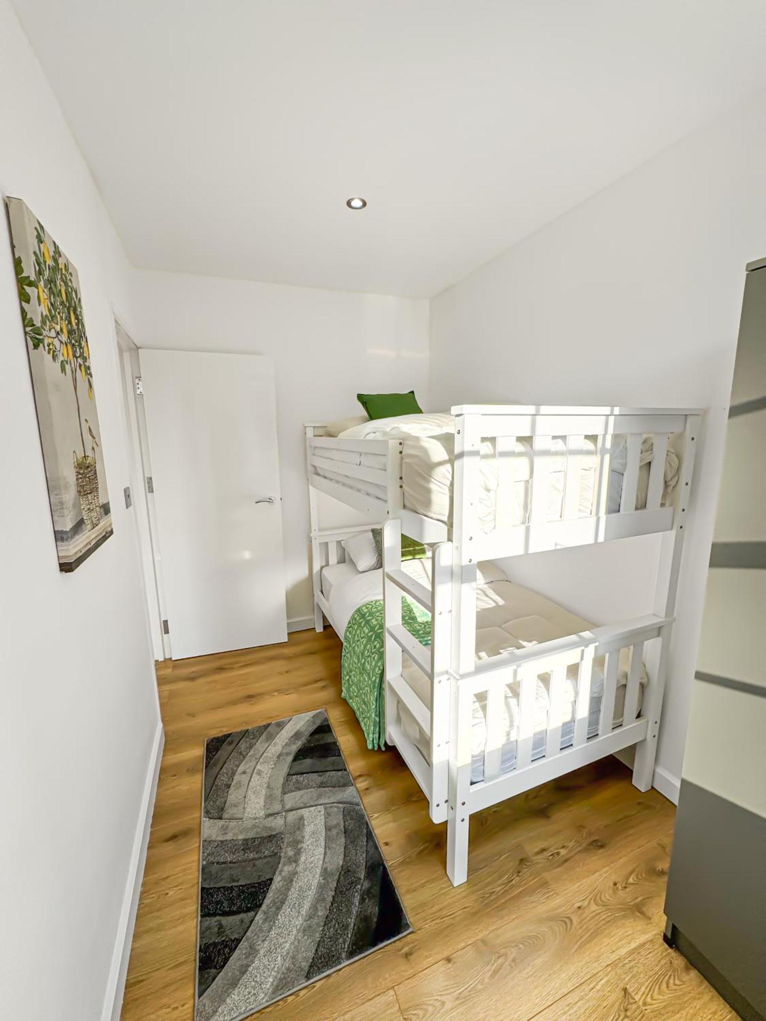 Luxury Flat For 6 - 5 Min Walk From Camden Market Hw4 Leilighet *