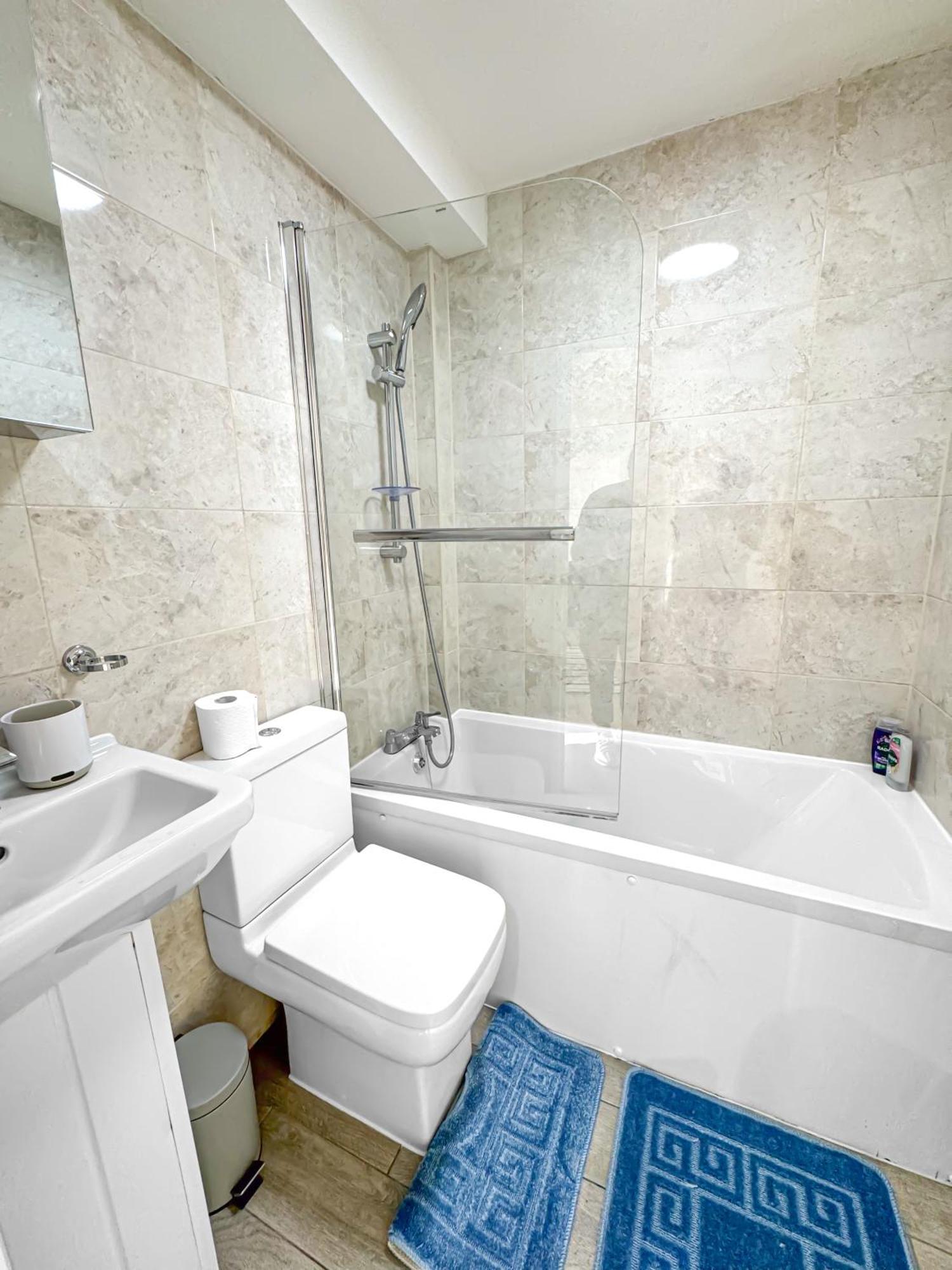 Luxury Flat For 6 - 5 Min Walk From Camden Market Hw4 Apartment London
