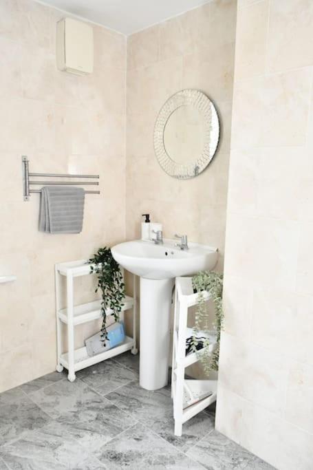Stylish Luxury Flat In Leilighet London