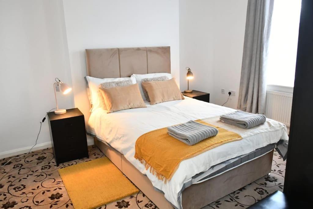 Stylish Luxury Flat In Leilighet London