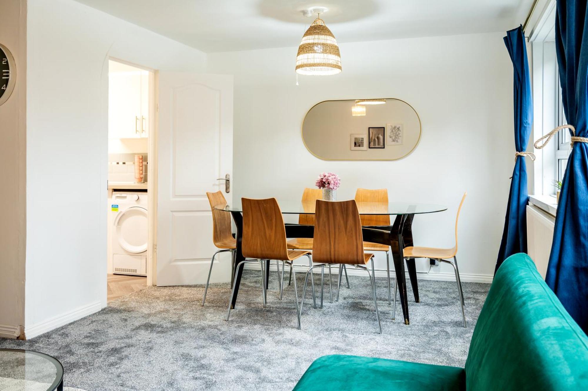 Appartamento 2-bed Flat Near Earls Court Londra