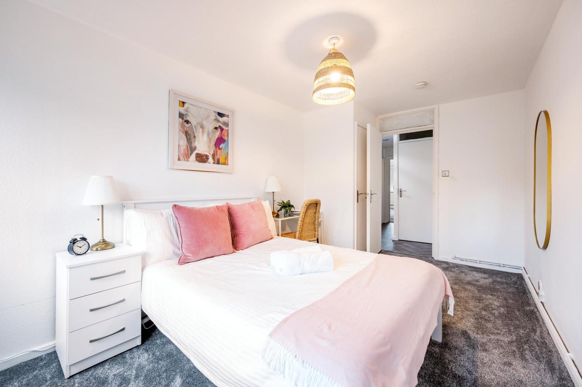 Appartamento 2-bed Flat Near Earls Court Londra