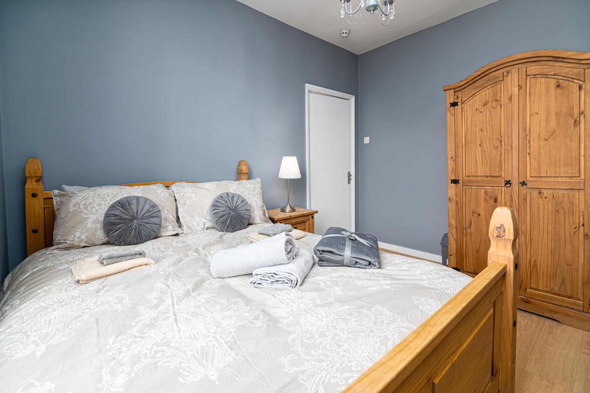 Gjestgiverier Fantastic House New Refurbished *