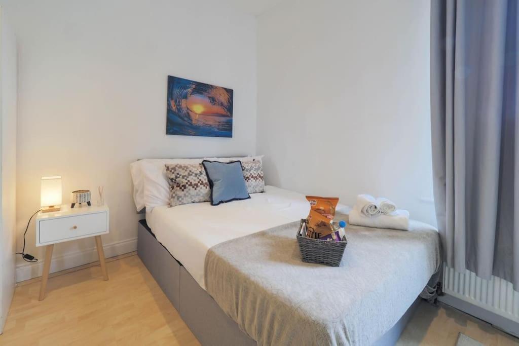 S4 Studio In The Heart Of Kilburn Zone2 Apartment *