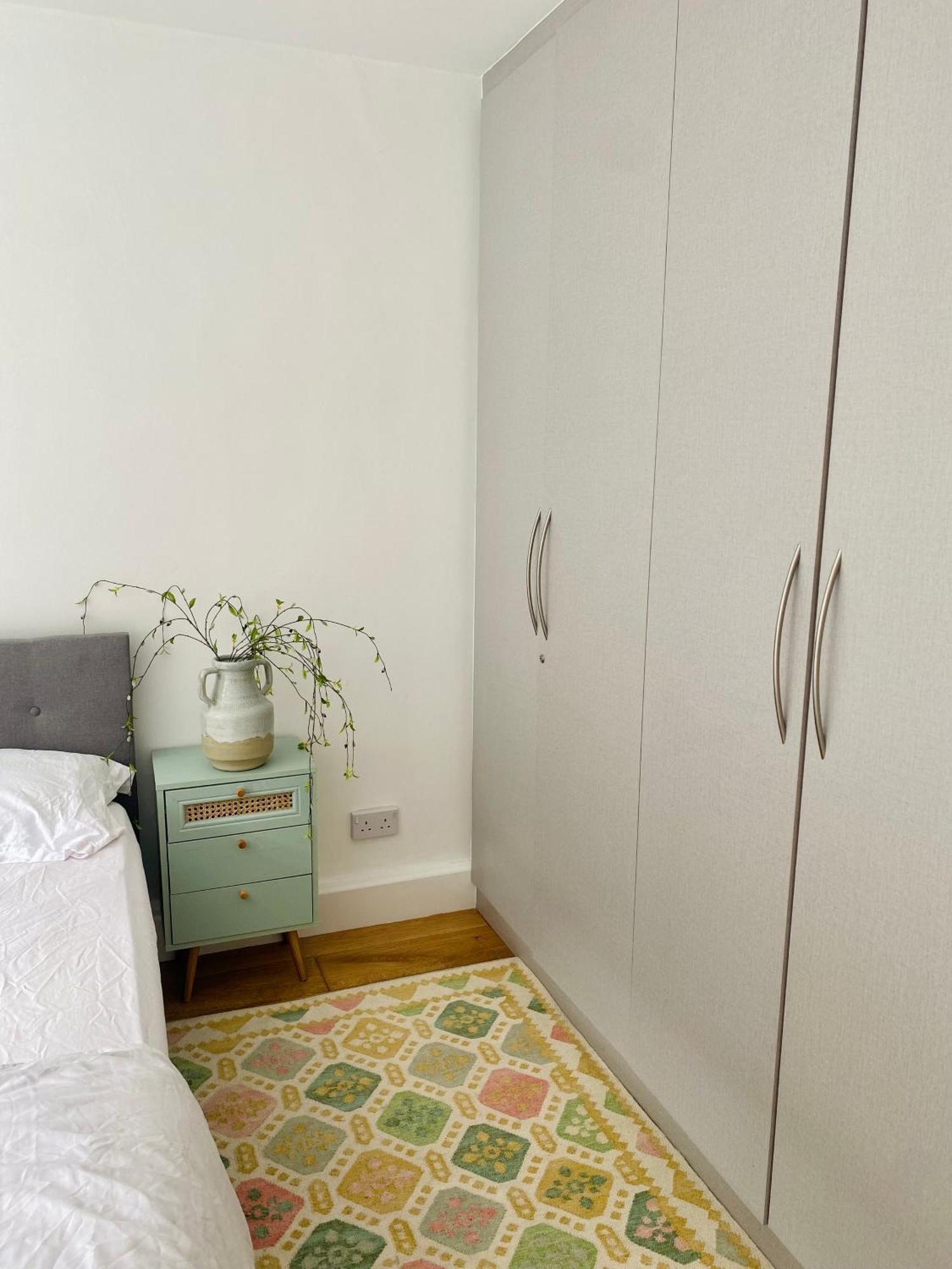 Richmond - Double Bedroom With Garden View Privat overnatting London