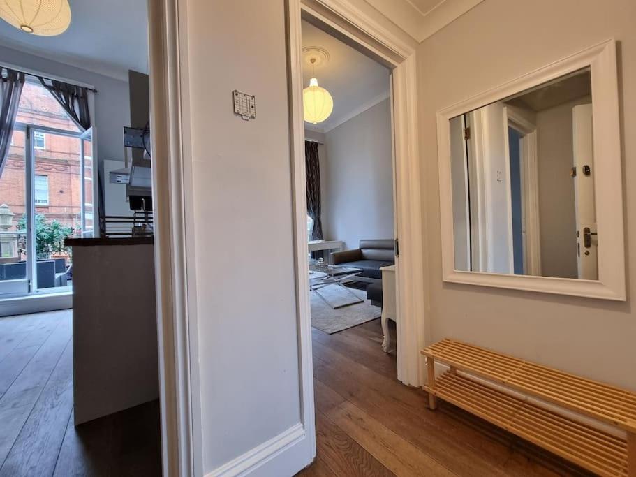 Earls Ct With Terrace Lejlighed London