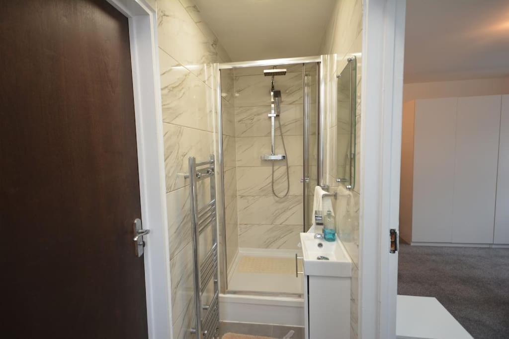 Lovely 4bedroom Leilighet *