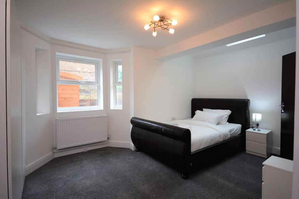 Lovely 4bedroom London