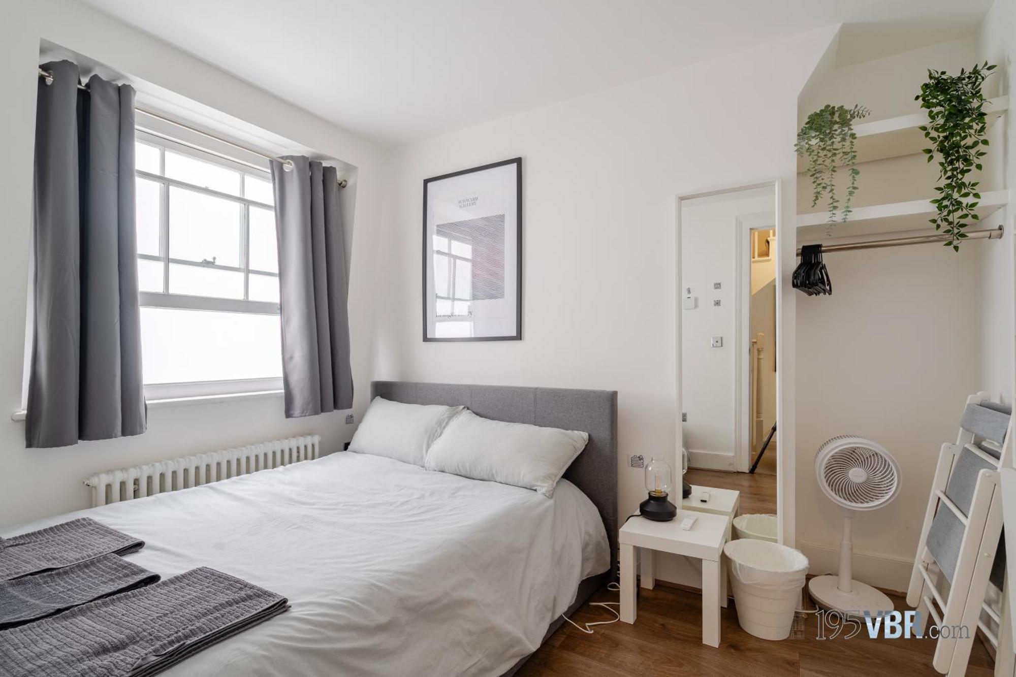 Séjour chez l'habitant 193vbr With Shared Bathrooms
