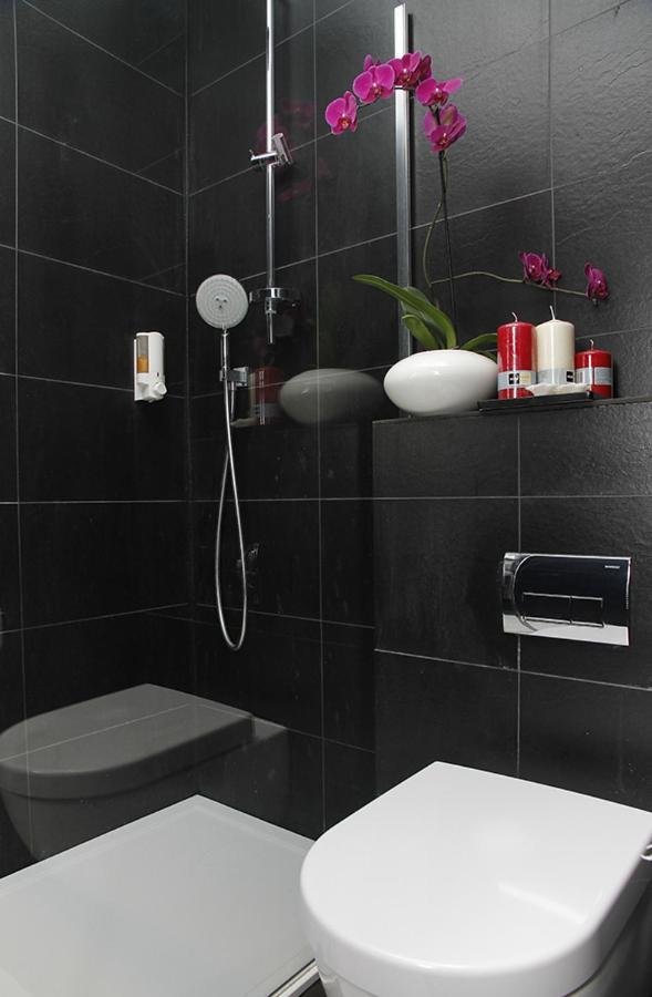 Lets - I4 Apartment London