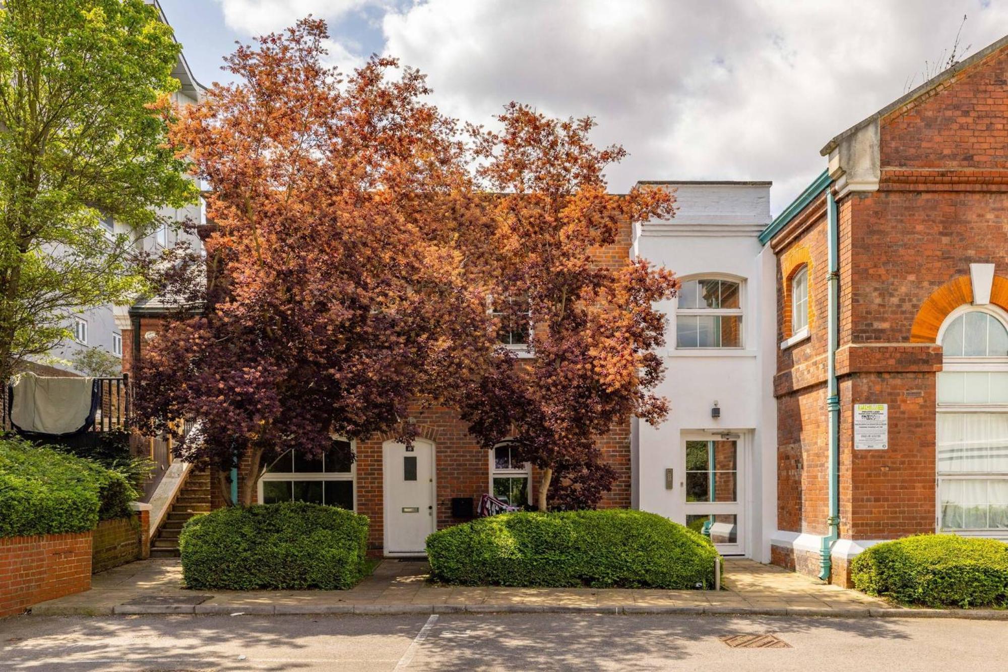 Apartment Wild Roses Serviced - Airport