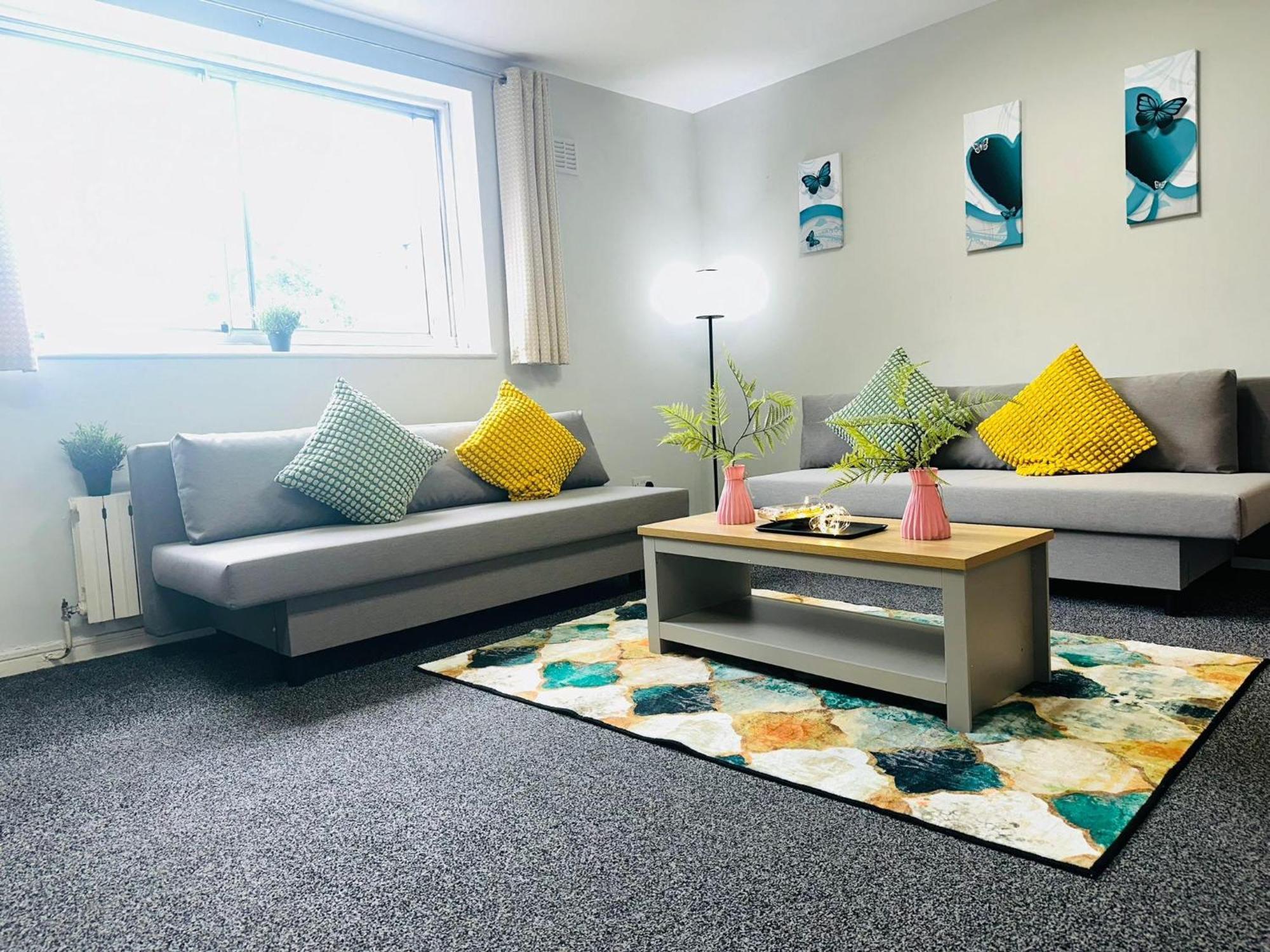 Cosy Private Two Bedroom Apartament In Kensinghton Can Fit Up To 8 Guests Leilighet London