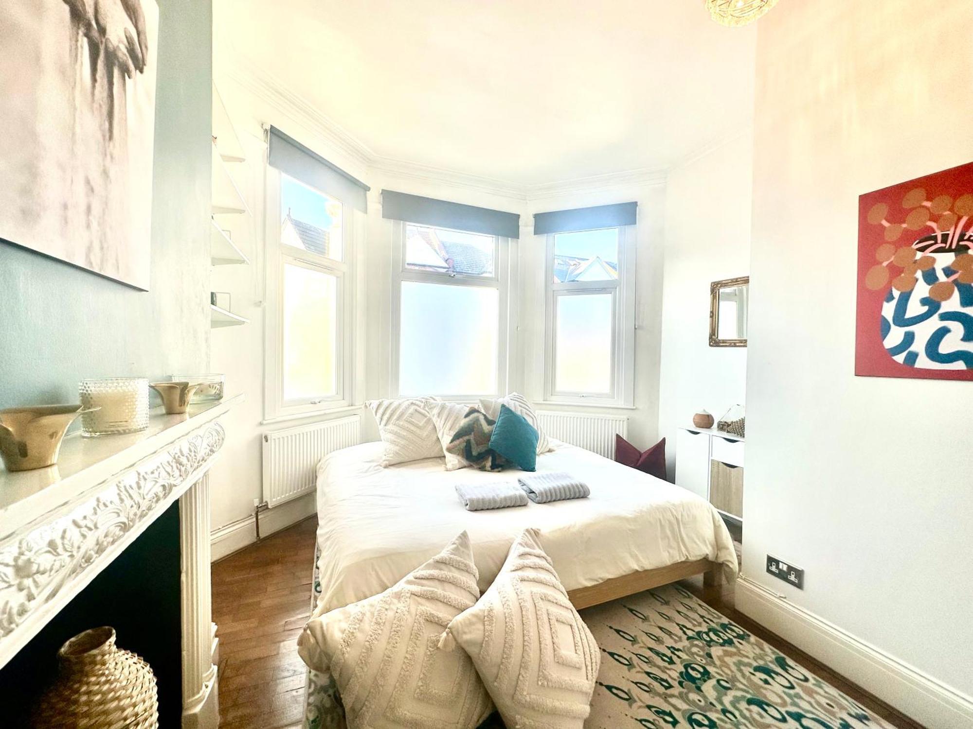 Lejlighed Lovely 2-3 Bedroom Flat In *