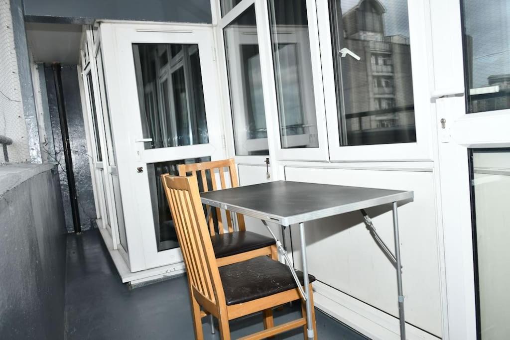 Away From Appartement *