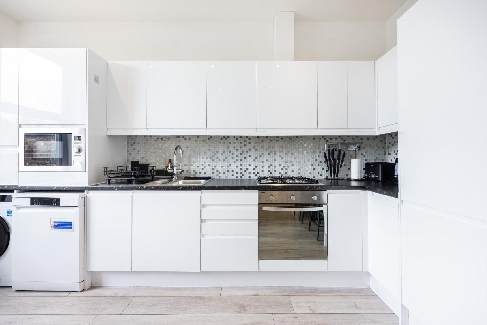 Beautiful 3-bed In Shepherd's Bush * Londen