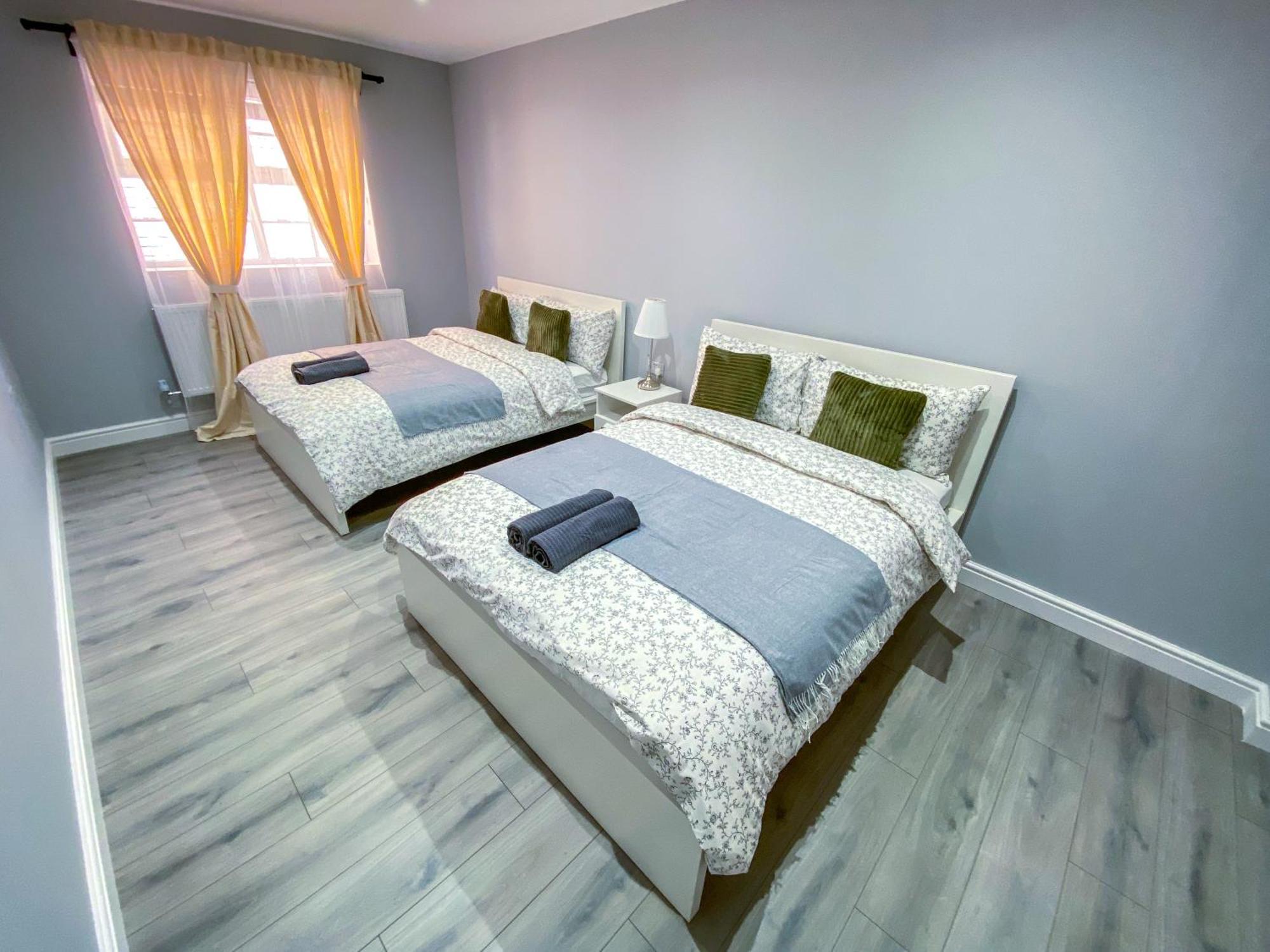 Lägenhet Modern 1-bedroom Flat, 5 Guest, - F2 *