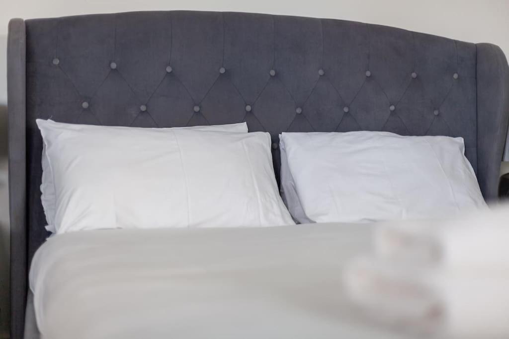 Spacious & Chic 3-bed House Near Central Londen