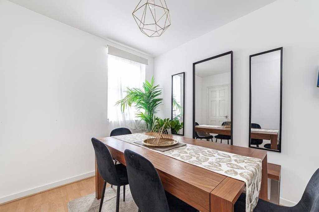 Appartement Spacious & Chic 3-bed House Near Central *