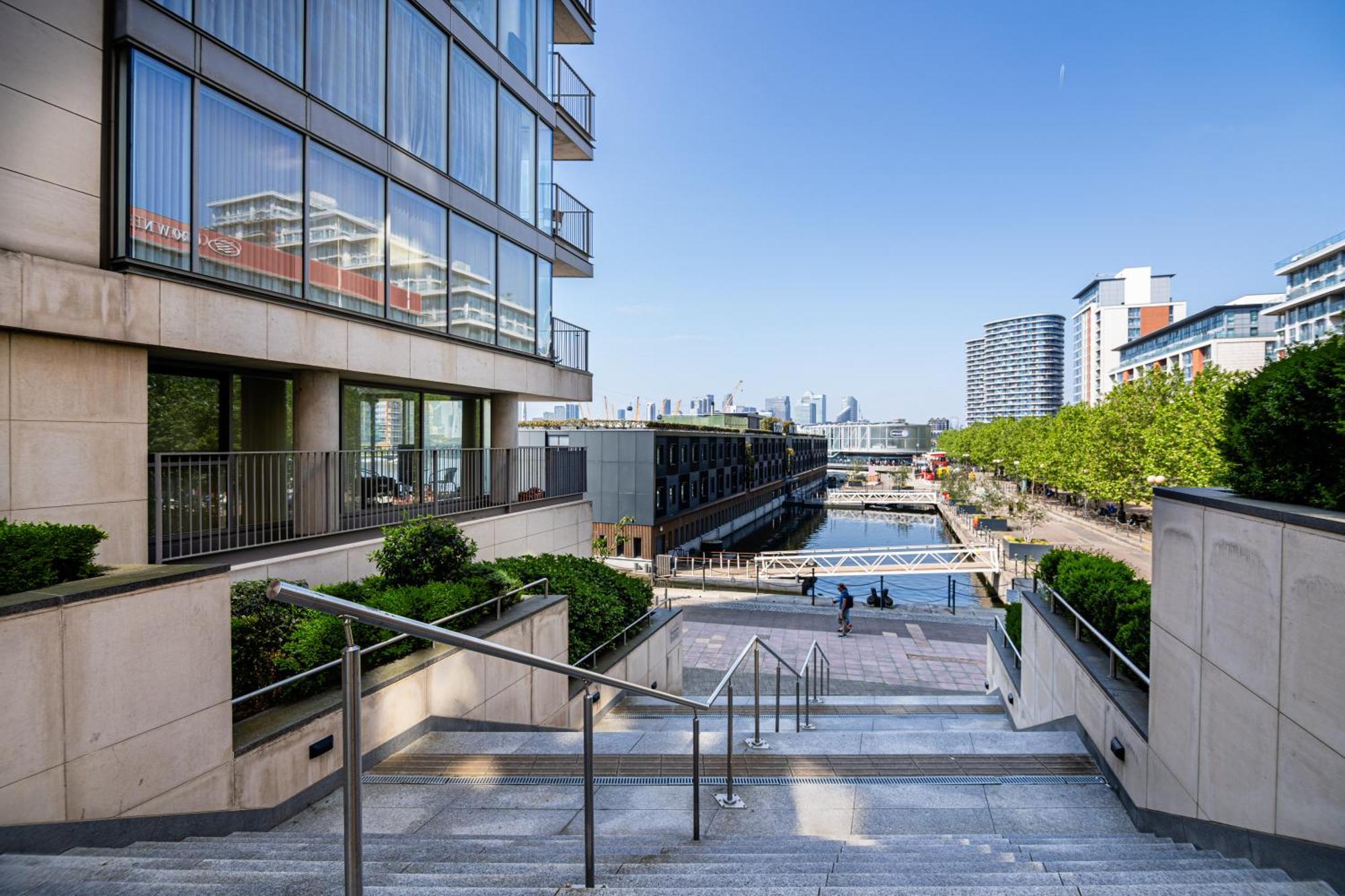 Excel Waterfront Serenity Londra