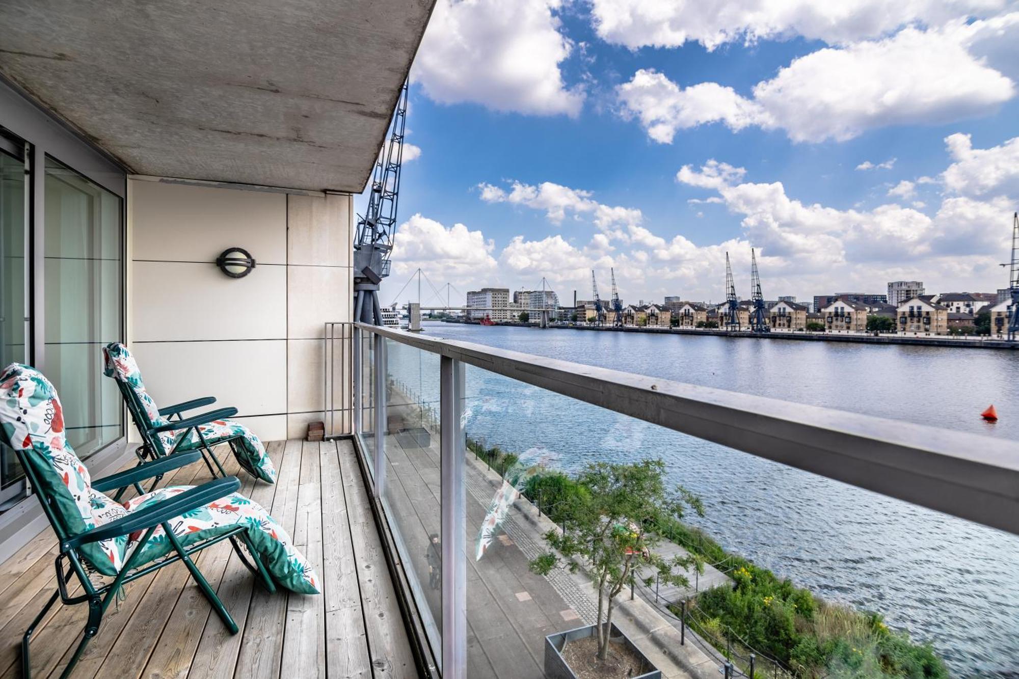 Appartamento Excel Waterfront Serenity Londra