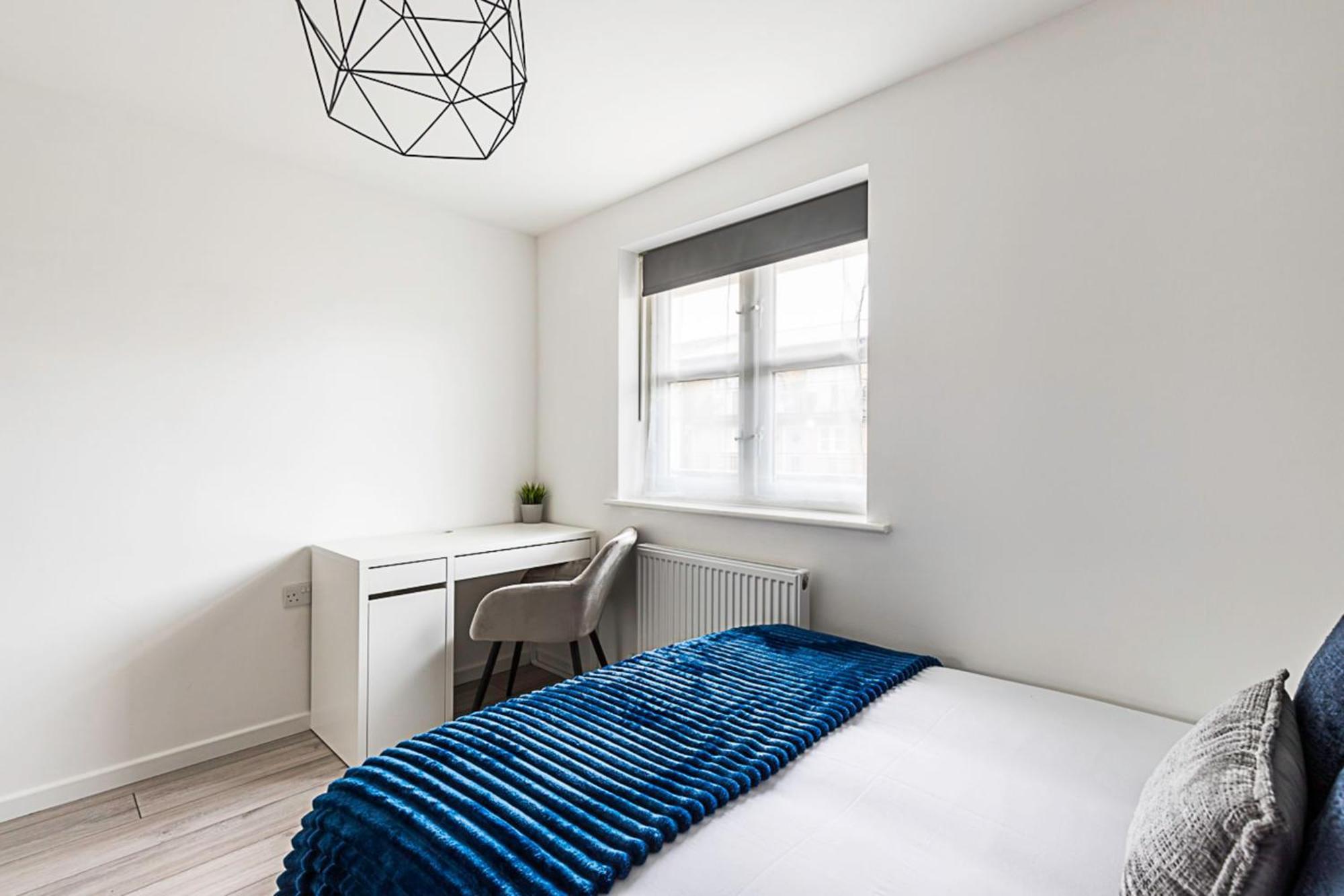 Finsbury Park Retreat Modern Comfort