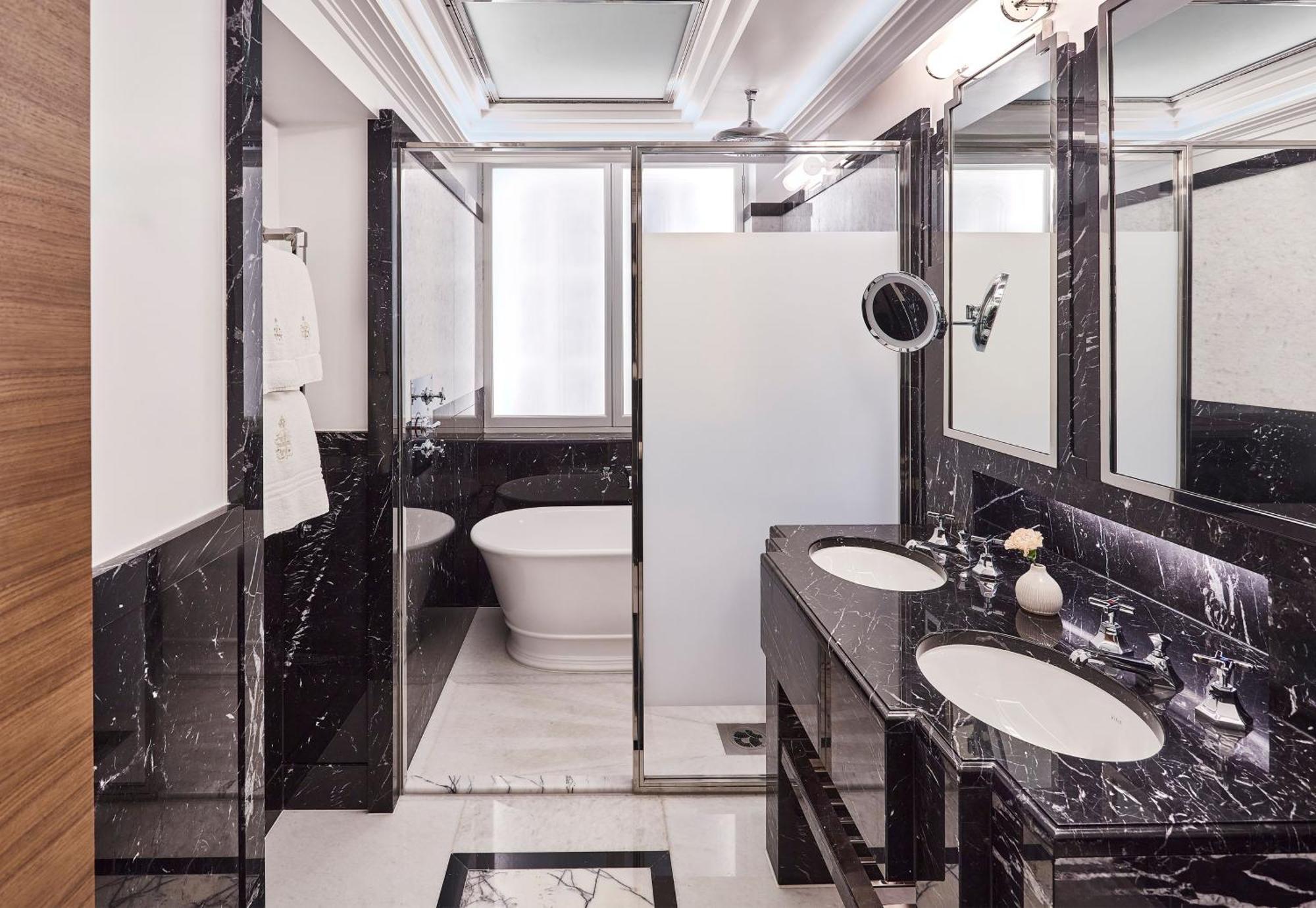 Claridge's, Maybourne Collection 5* London